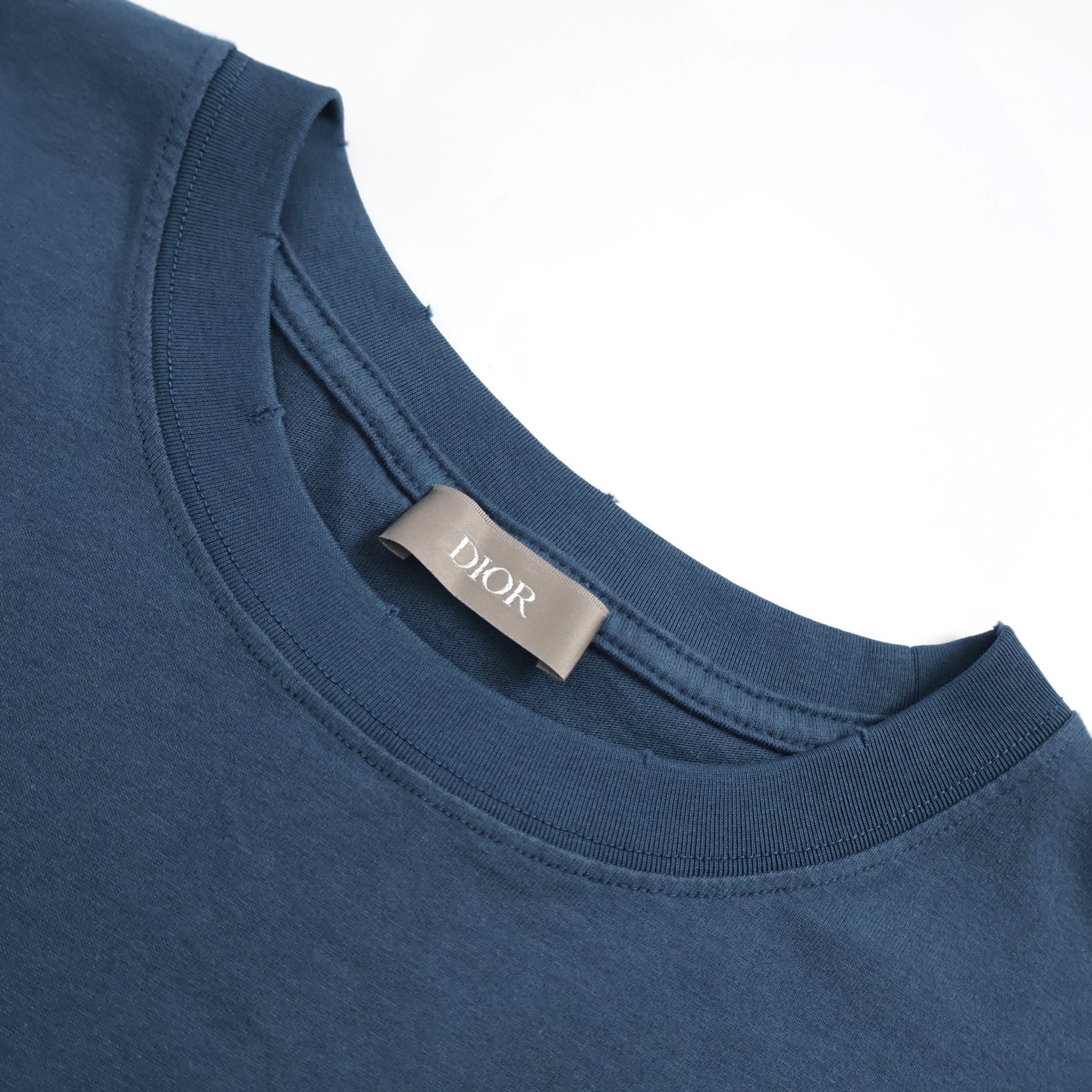 DIOR 迪奥 破洞做旧字母logo印花 T恤 棉质夏季 短袖  白色  黑色 蓝色 A2 593J696X0677-C085