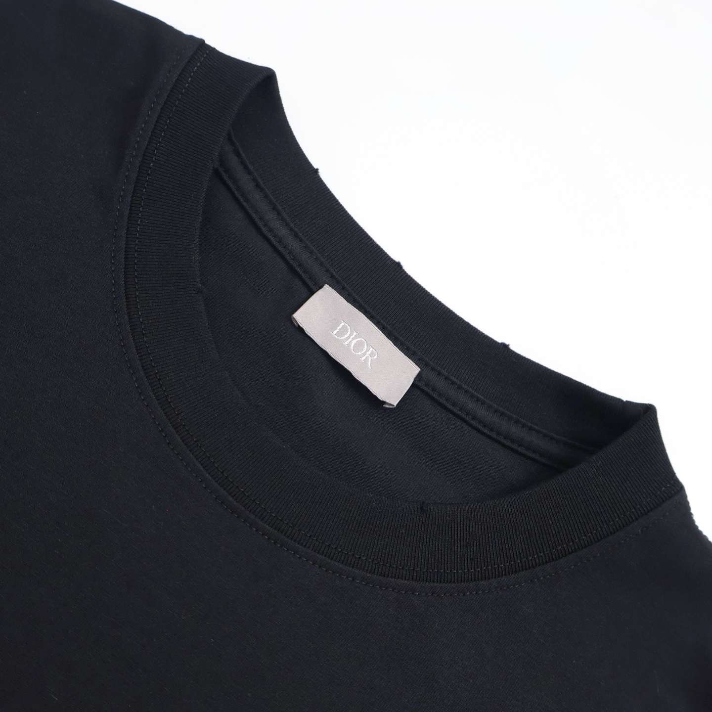DIOR 迪奥 破洞做旧字母logo印花 T恤 棉质夏季 短袖  白色  黑色 蓝色 A2 593J696X0677-C085