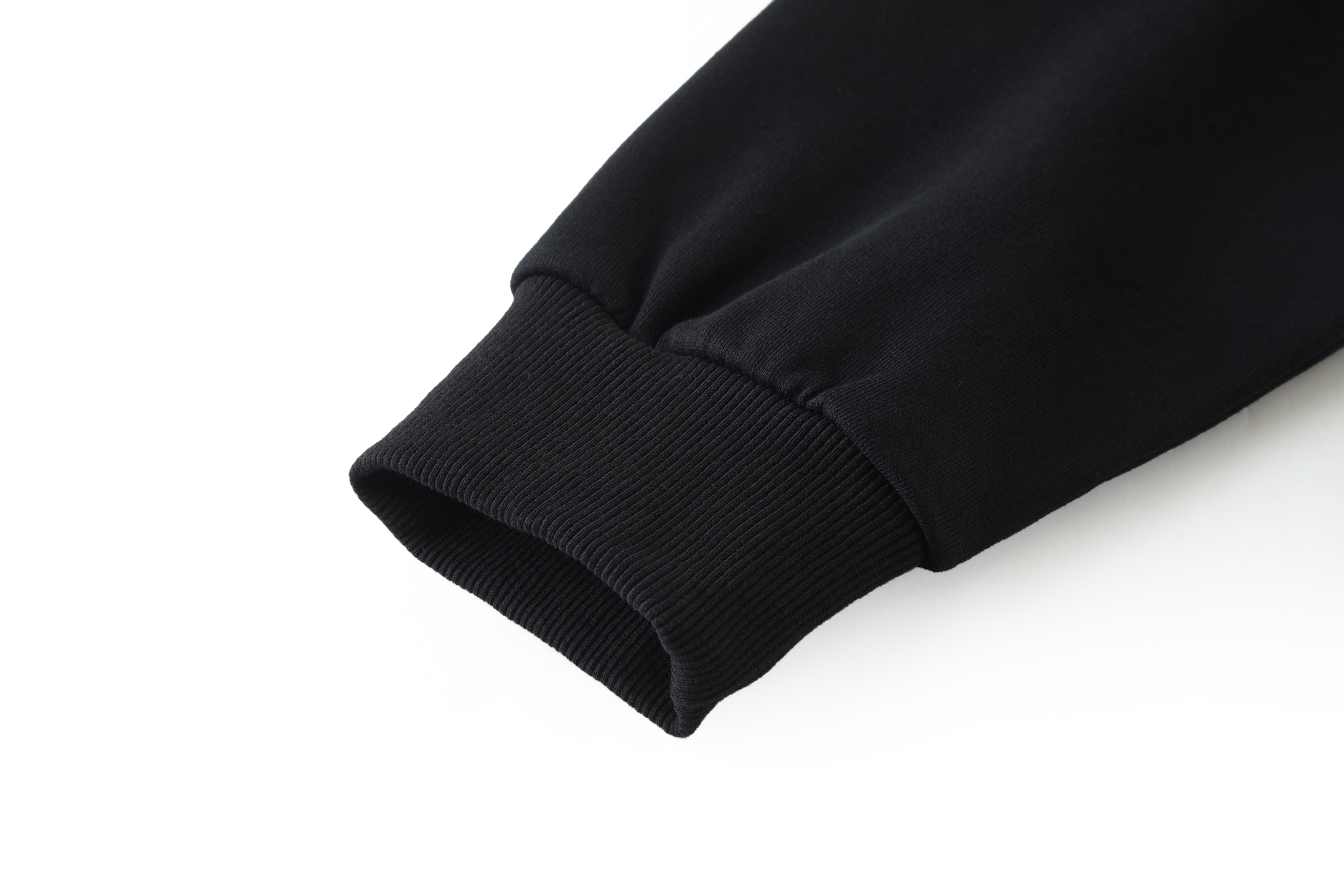 FENDI 芬迪 纯色金属徽标圆领卫衣 长袖 黑色 A5 FY3938AU8YF0QA1