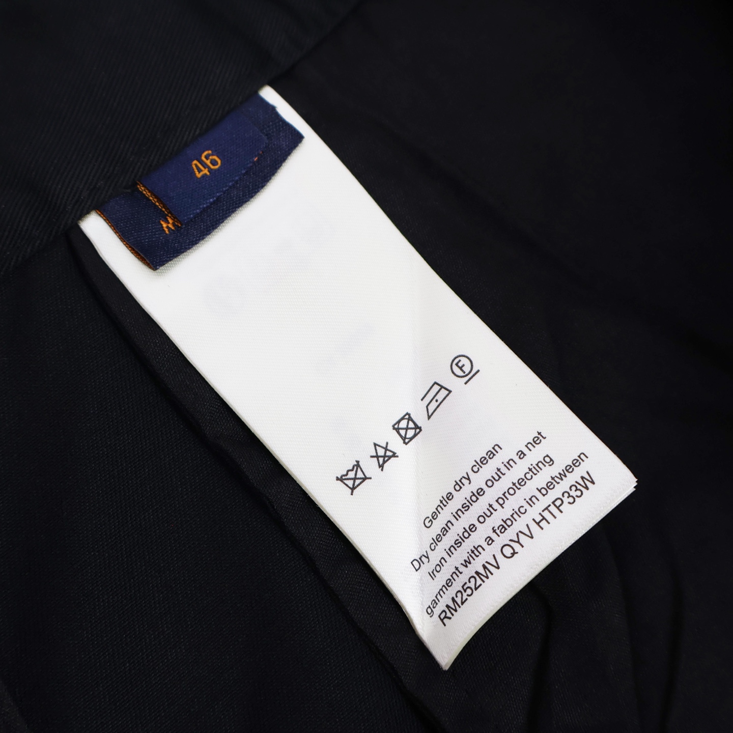 ]LOUIS VUITTON  路易威登 LV 刺绣字母logo休闲裤 裤 裤子 长裤 黑色  B0 1AGTO0