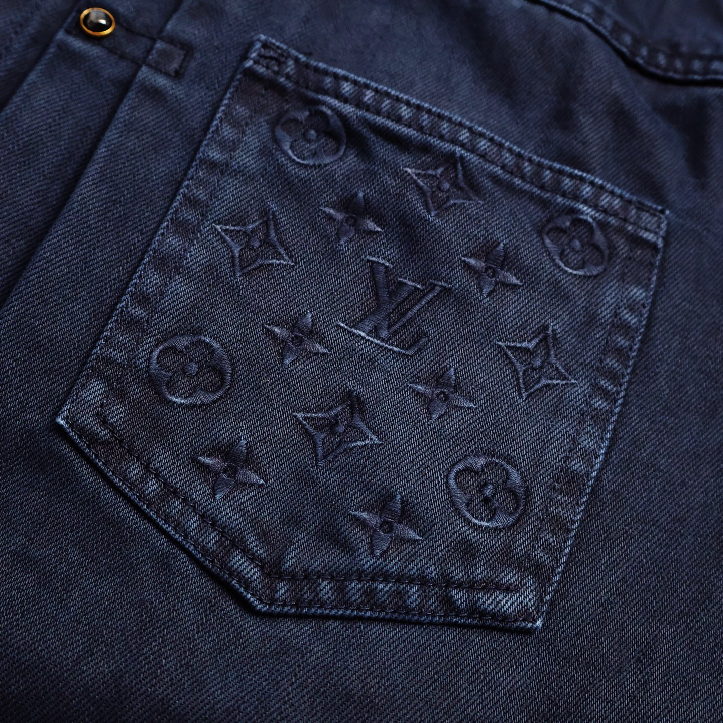 LOUIS VUITTON 路易威登  LV 压花浮雕口袋  牛仔 外套 夹克 长袖  蓝色 505254