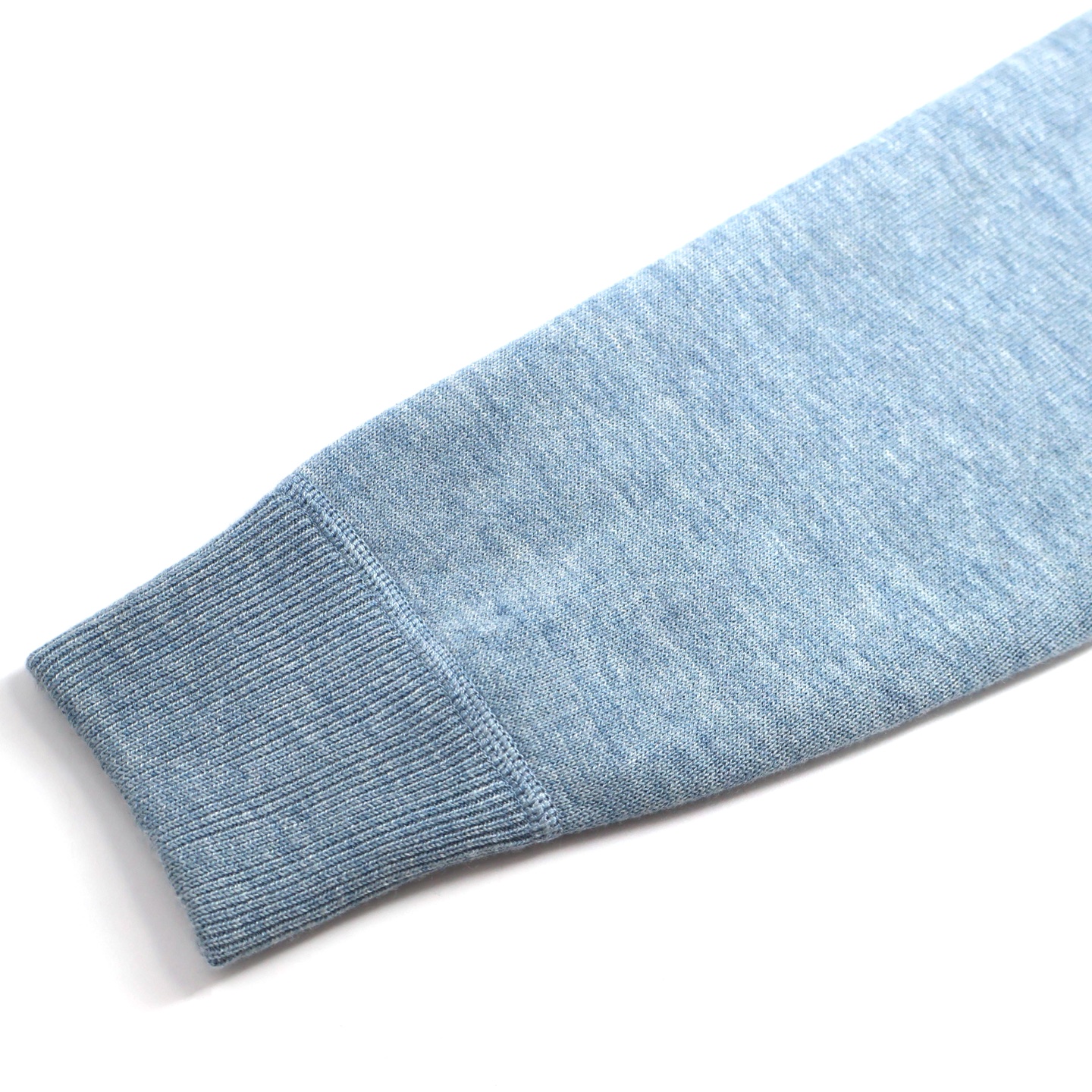 DIOR 迪奥 刺绣字母logo针织拉链连帽卫衣 秋冬 外套 长袖 白色 藏蓝色 浅蓝色 C0 113M221AT225-C088