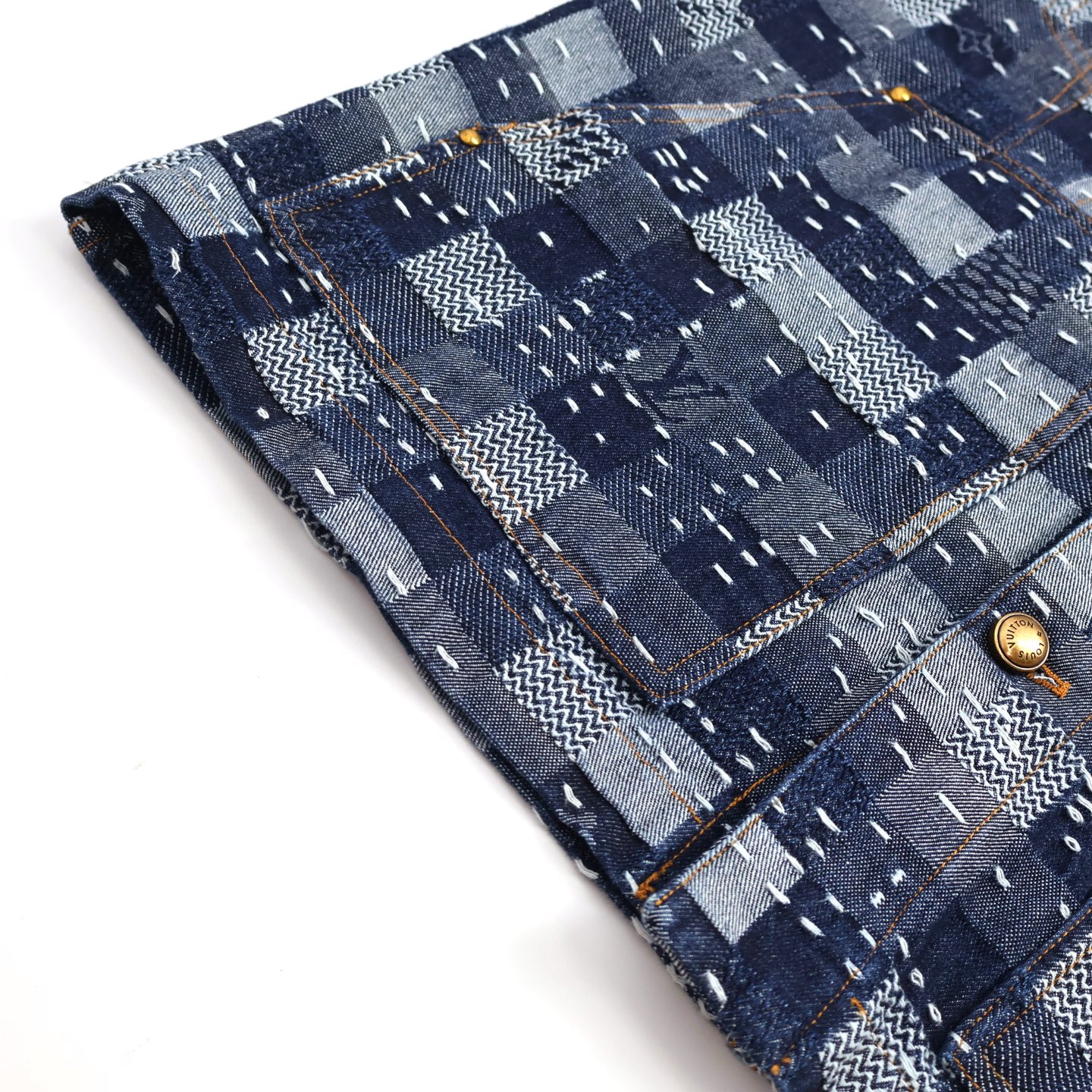 LOUIS VUITTON 路易威登 Nigo 联名款 棋盘格束腰牛仔外套 牛仔衣 上衣 夹克 蓝色 C0 1AILMK