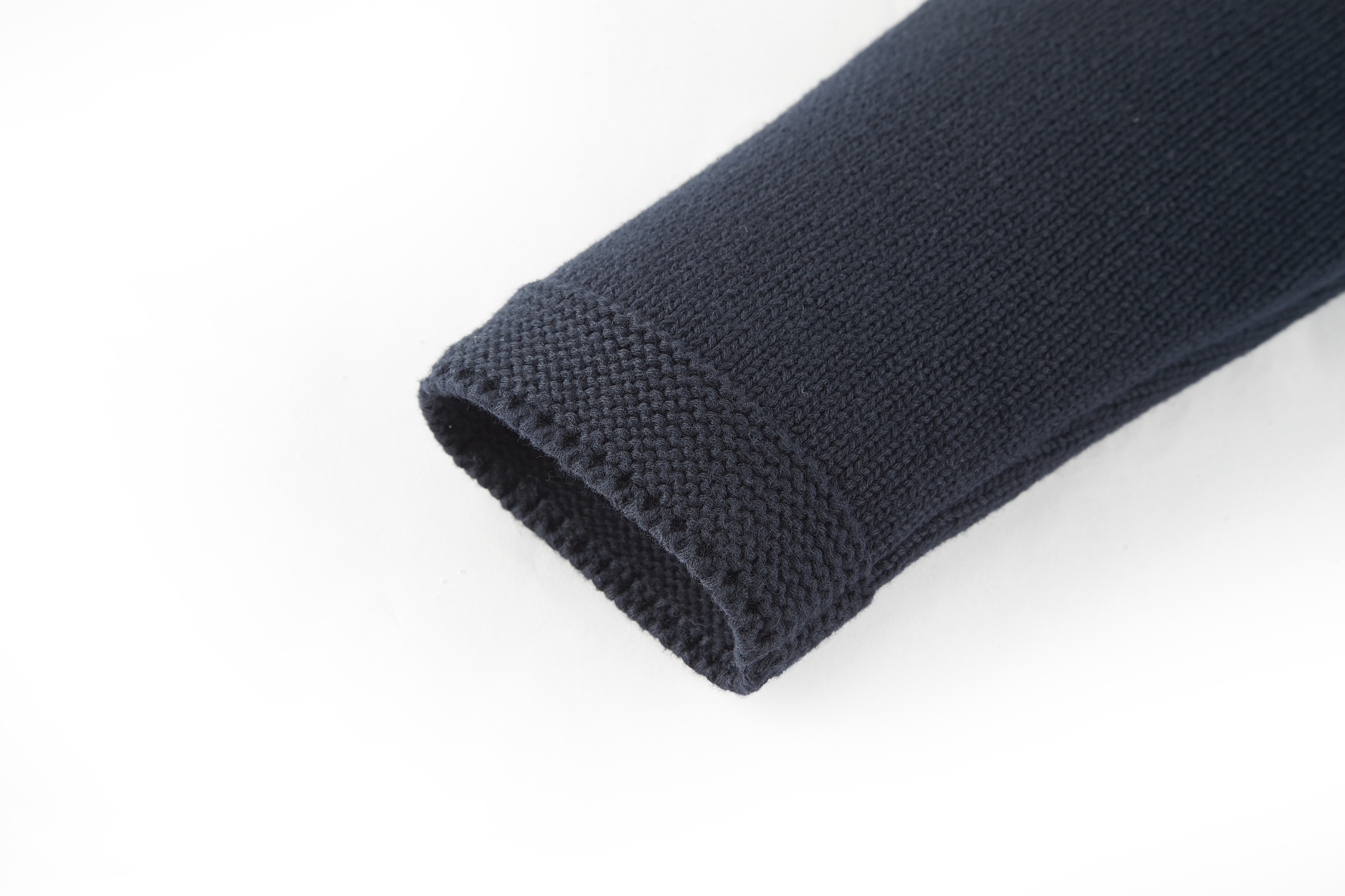 DIOR 迪奥 AND HYLTON NEL Logo字母刺绣针织衫 毛衣 秋冬 长袖 白色 黑色 B0 583M618A3003-C085