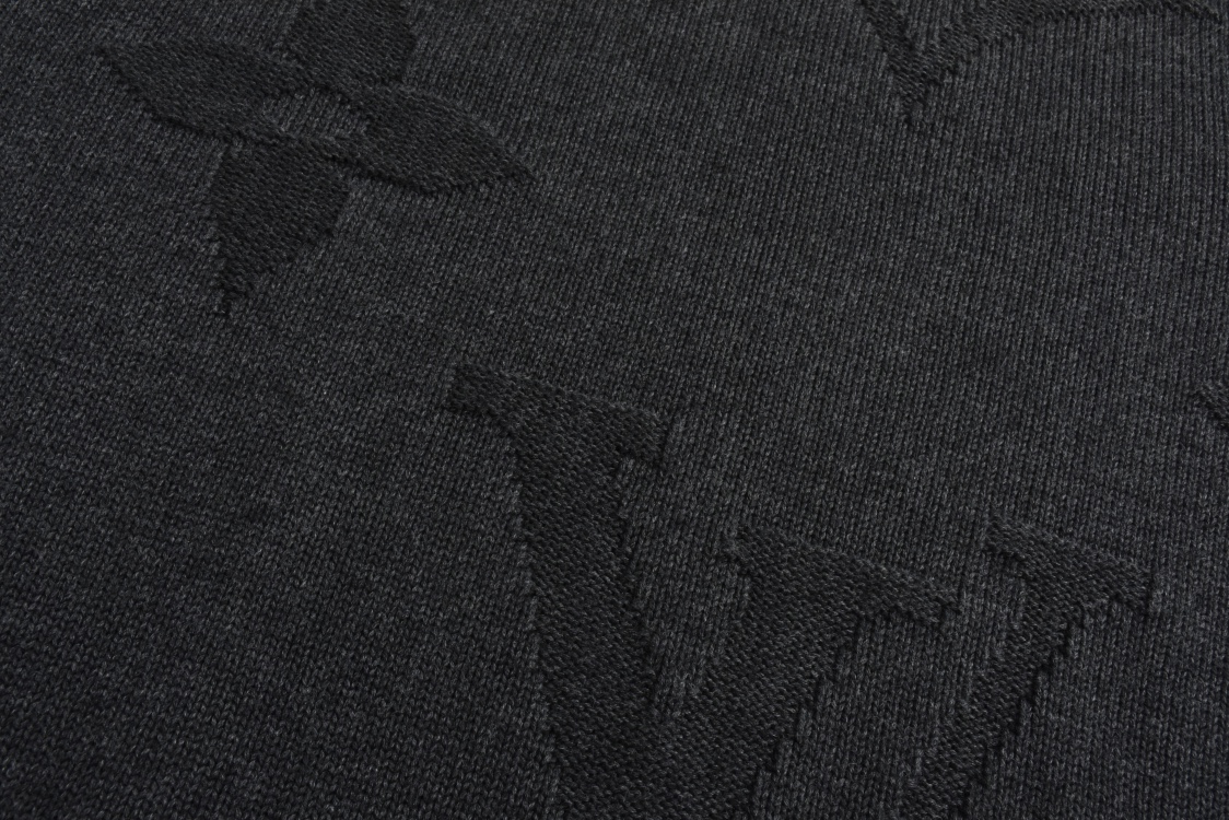 LOUIS VUITTON 路易威登 暗纹提花半拉链 毛衣 外套 深灰色 B0 1AFXY5