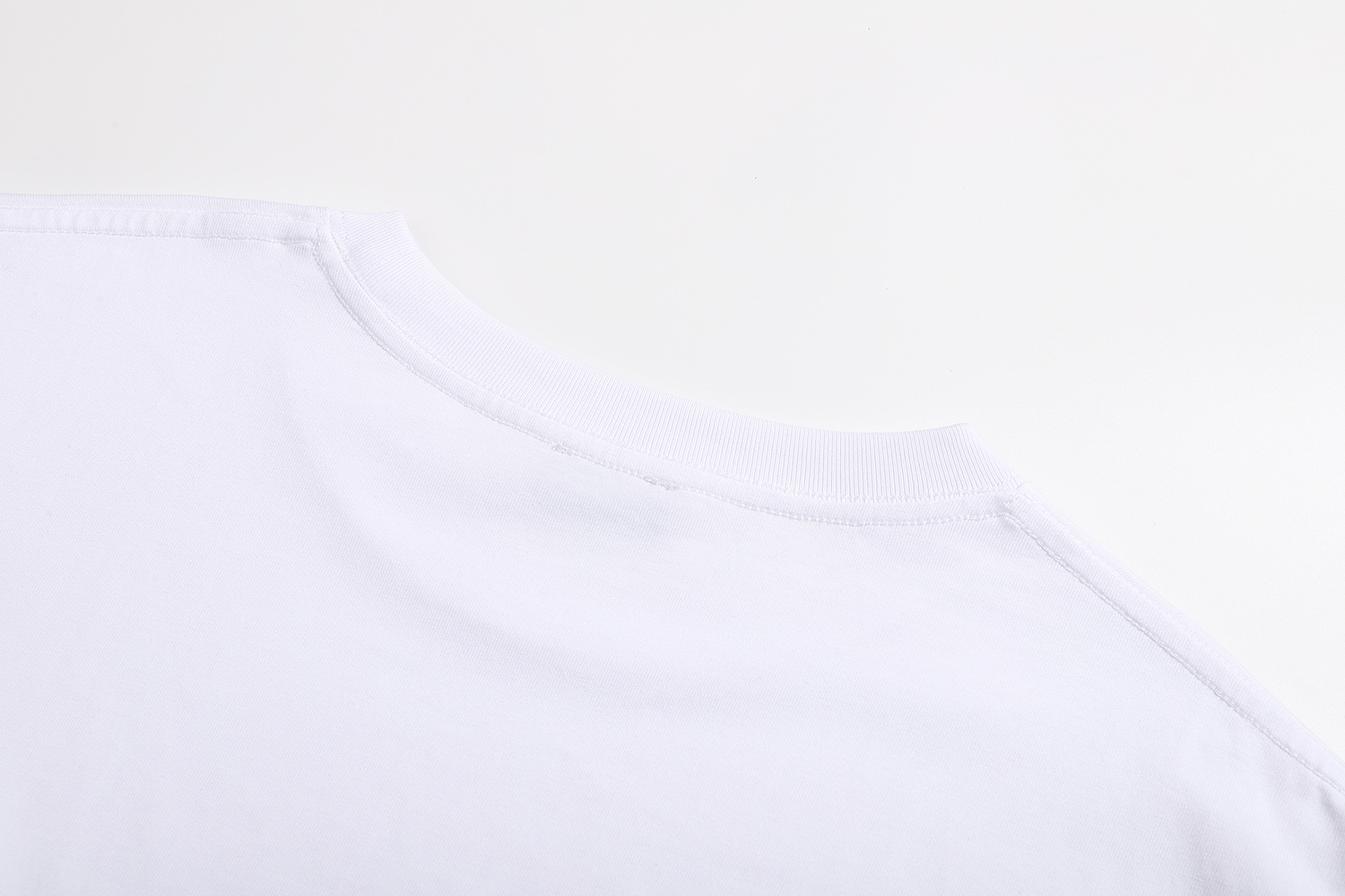 DIOR 迪奥 Lewis Hamilton 合作系列 刺绣字母logo短袖 T恤 夏季 白色 黑色 A2 593J696V0554-C080