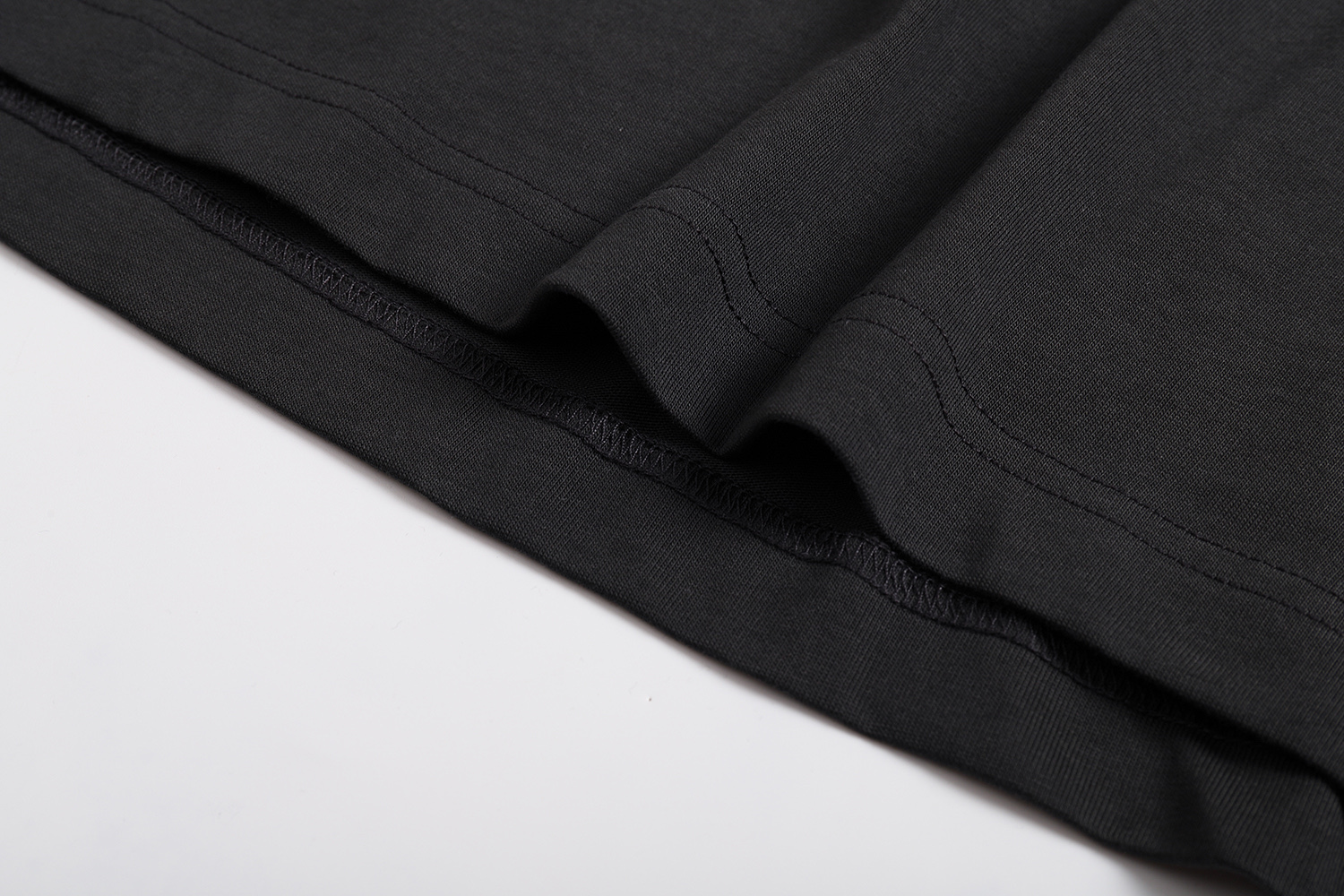 DIOR 迪奥 Lewis Hamilton 合作系列 刺绣字母logo短袖 T恤 夏季 白色 黑色 A2 593J696V0554-C080