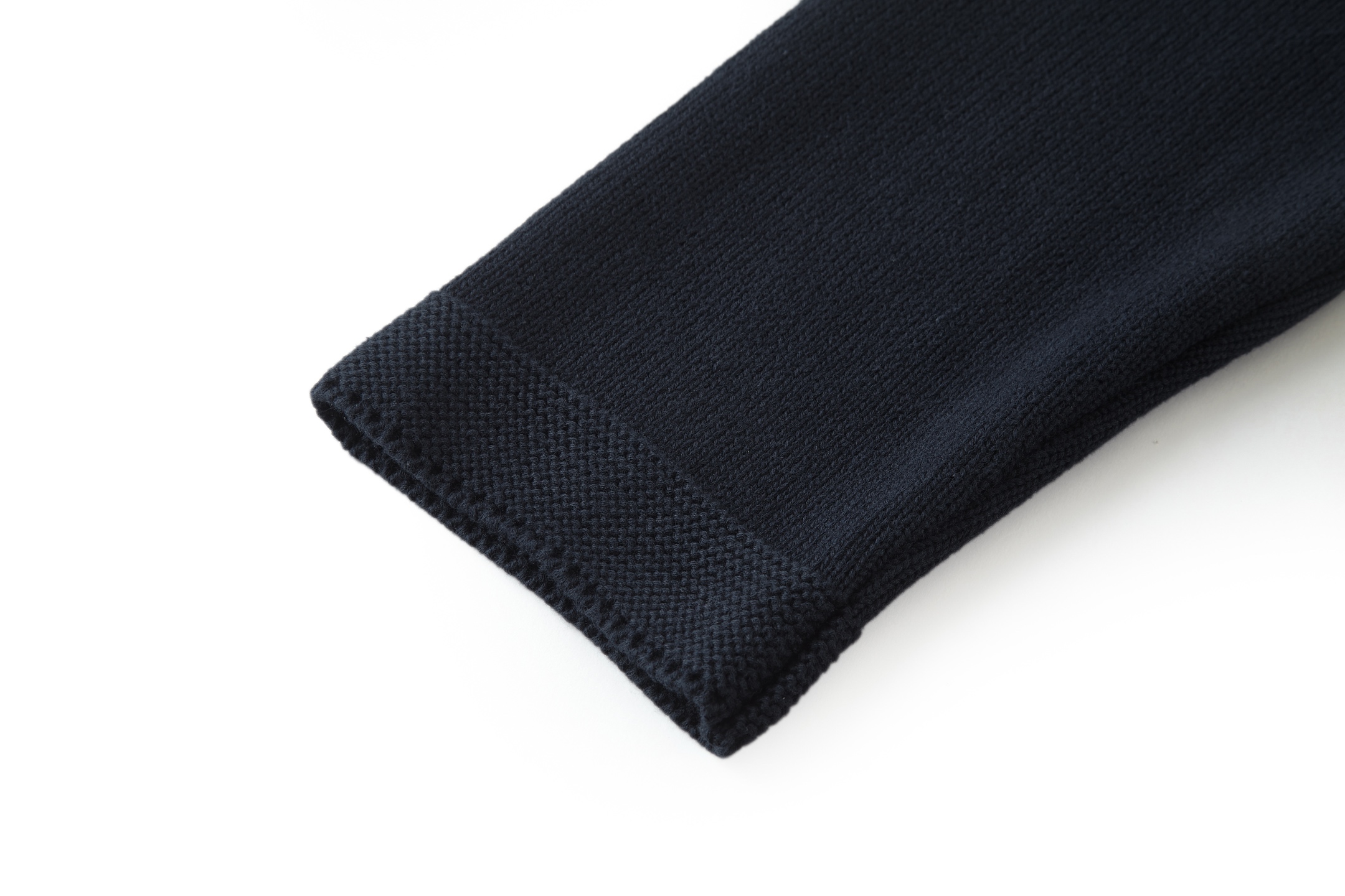 DIOR 迪奥 字母logo刺绣V领针织衫 开衫 毛衣 秋冬 长袖 黑色 B0 583M219A3003-C570