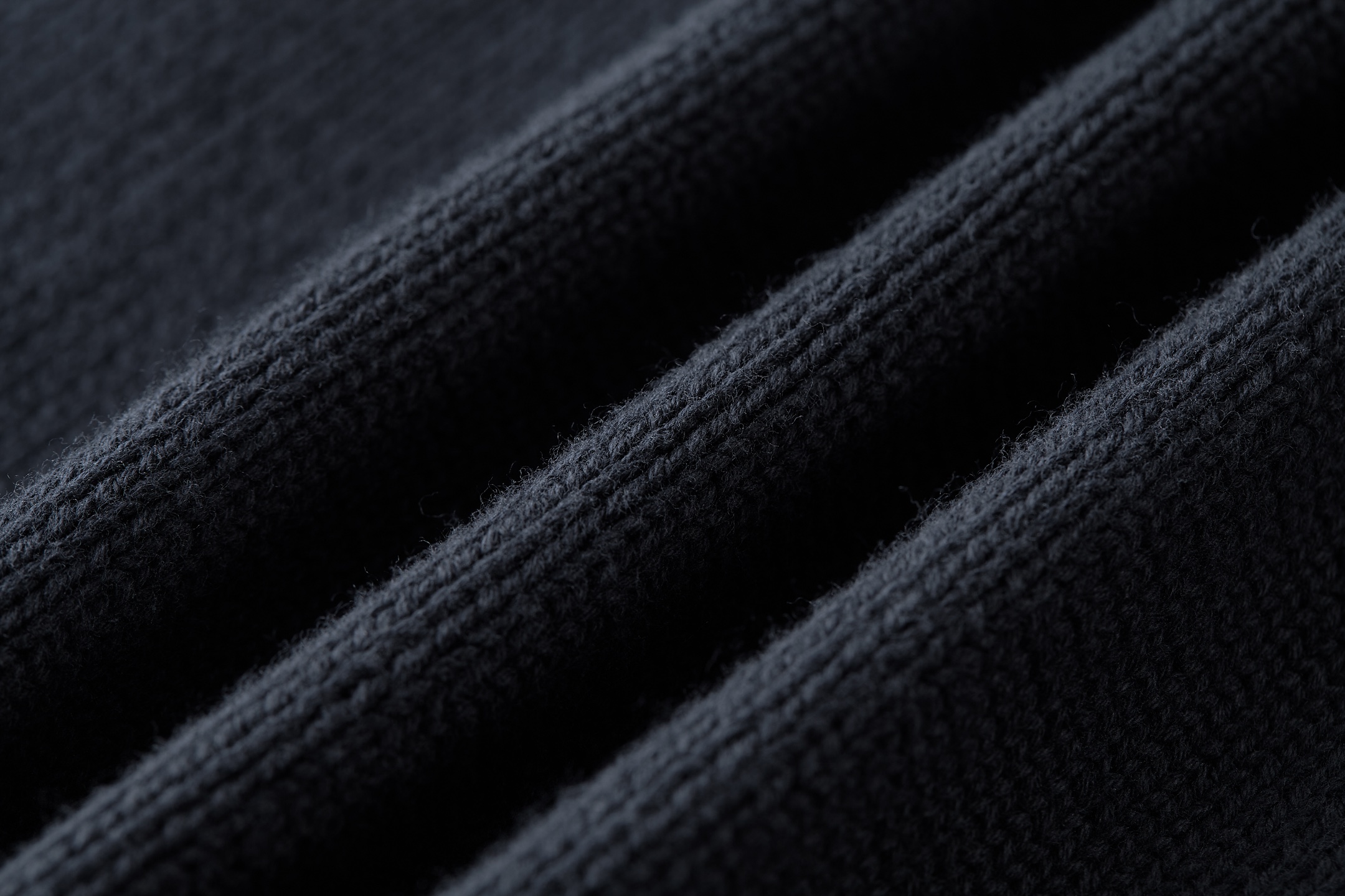 DIOR 迪奥 字母logo刺绣V领针织衫 开衫 毛衣 秋冬 长袖 黑色 B0 583M219A3003-C570