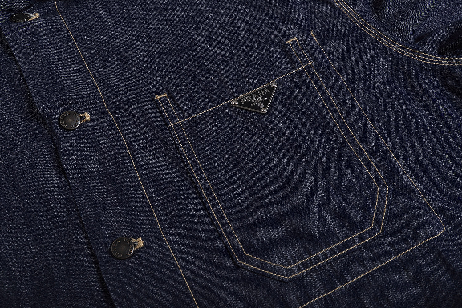 PRADA 普拉达 纯色三角徽标牛仔外套 牛仔衬衫 夹克 长袖 深蓝色 B0 GEB254-14J2-F0008-S-OOO