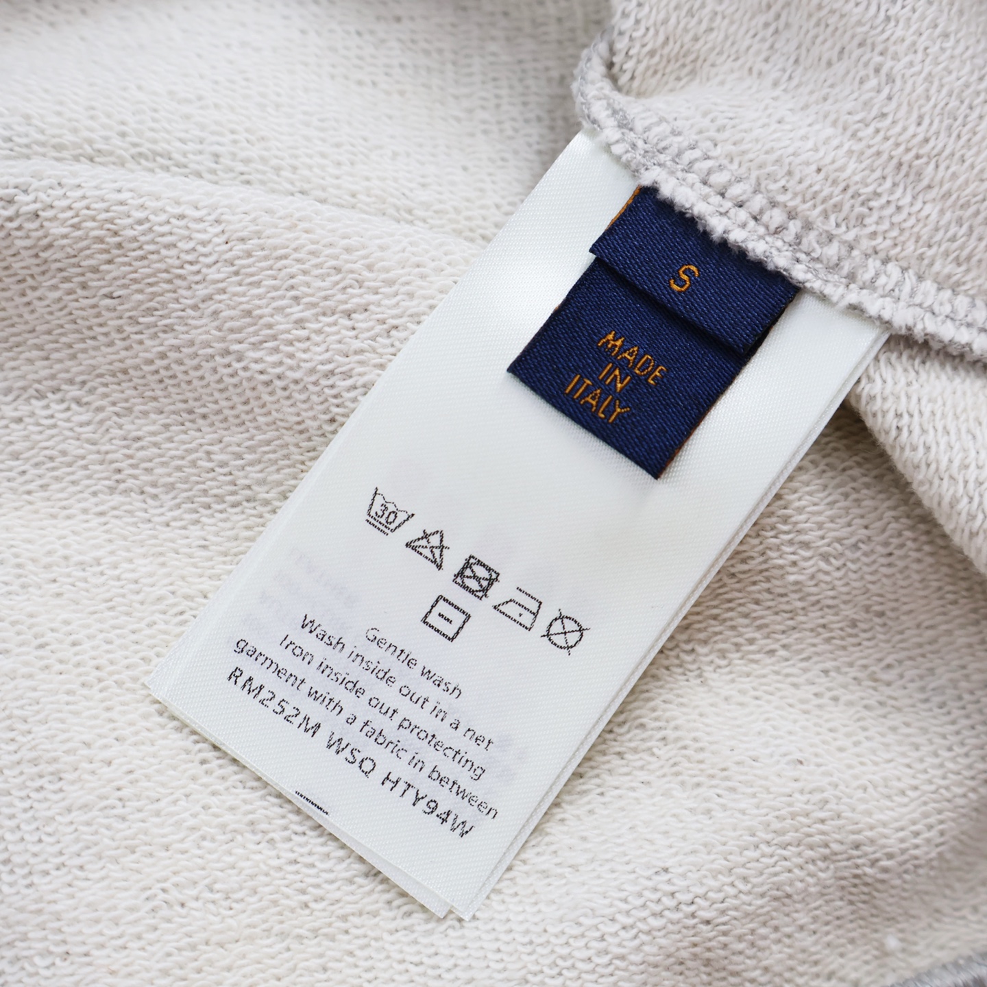 LOUIS VUITTON 路易威登 nigo 联名款 钓鱼刺绣圆领卫衣 套头 灰色 A5 1AIMM5