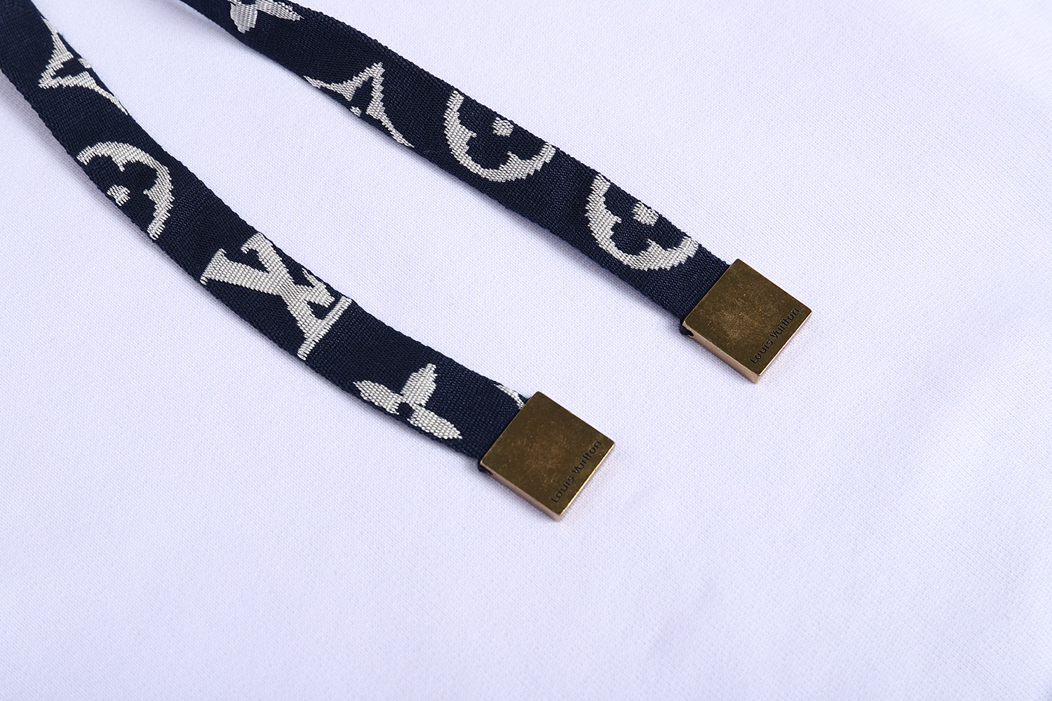 LOUIS VUITTON 路易威登 SS25 Monogram印花烫钻抽绳连帽卫衣 长袖 外套 白色 深蓝色 C0 1AHUGG