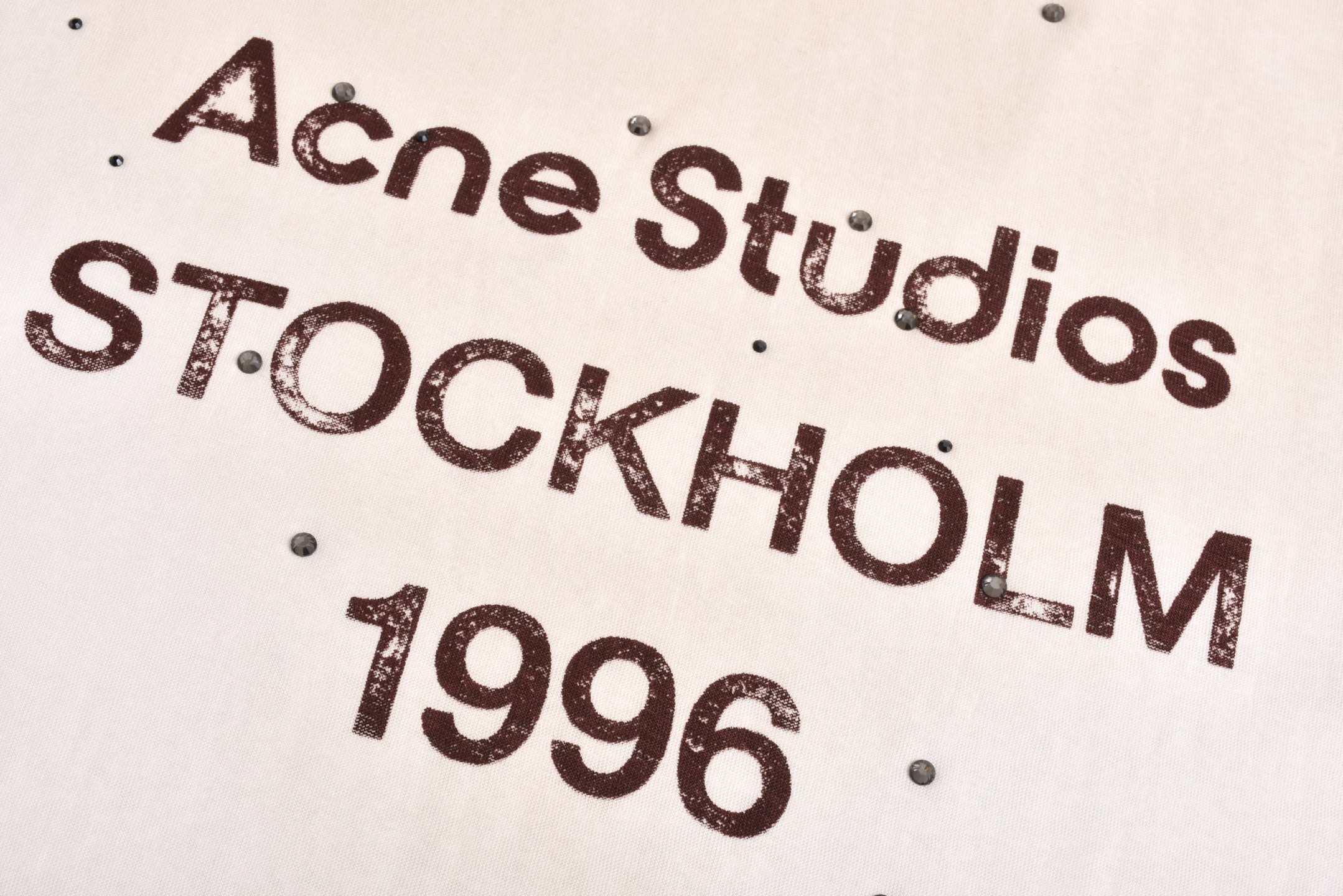]Acne Studios 1996 新春限定烫钻字母logo印花做旧T恤 打底衫 长袖 脏白色 A5 CL0343-DC6