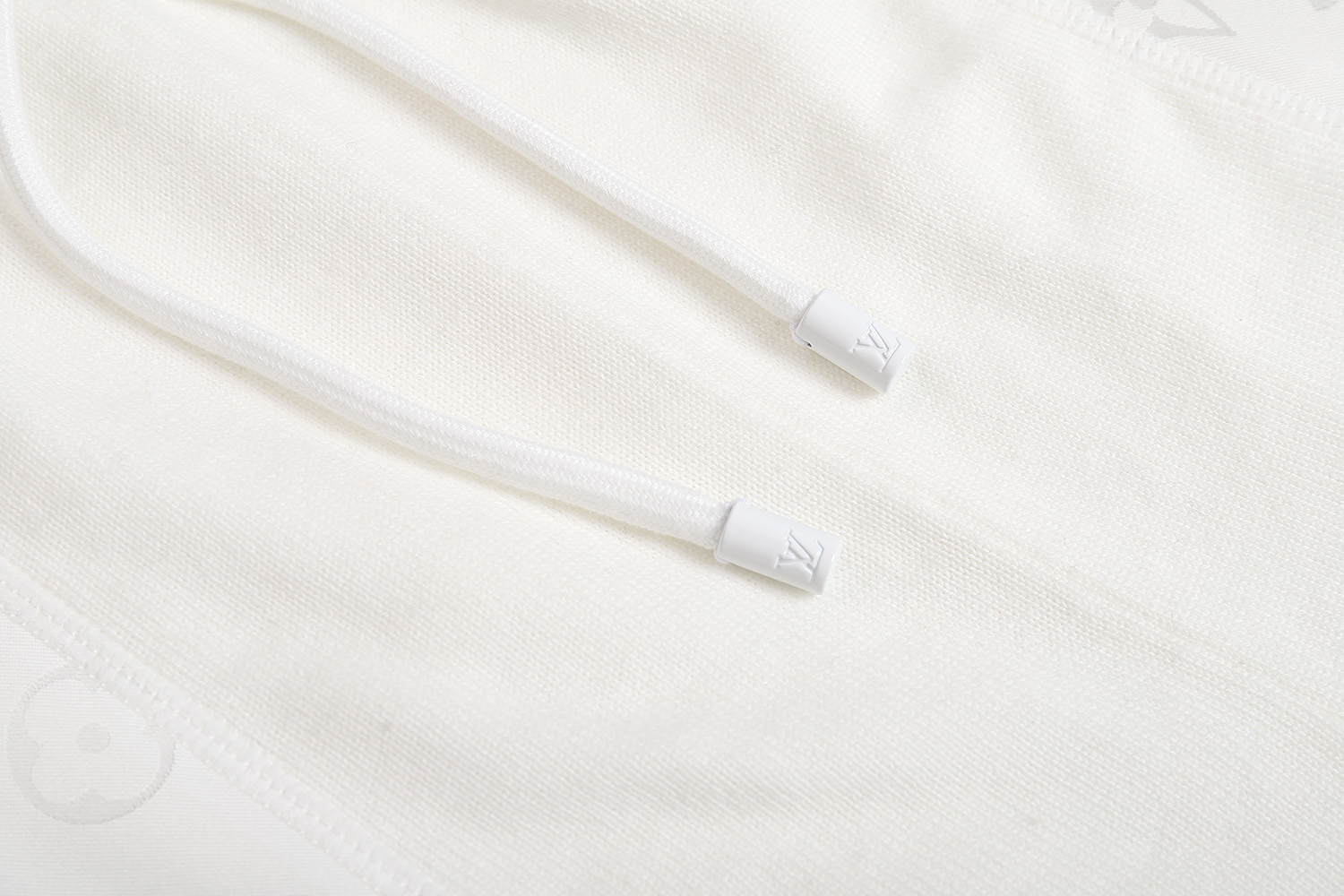 LOUIS VUITTON 路易威登 LV 暗纹老花贴布抽绳针织 短裤 休闲裤 裤子 五分裤 白色 A5 1AHVPK