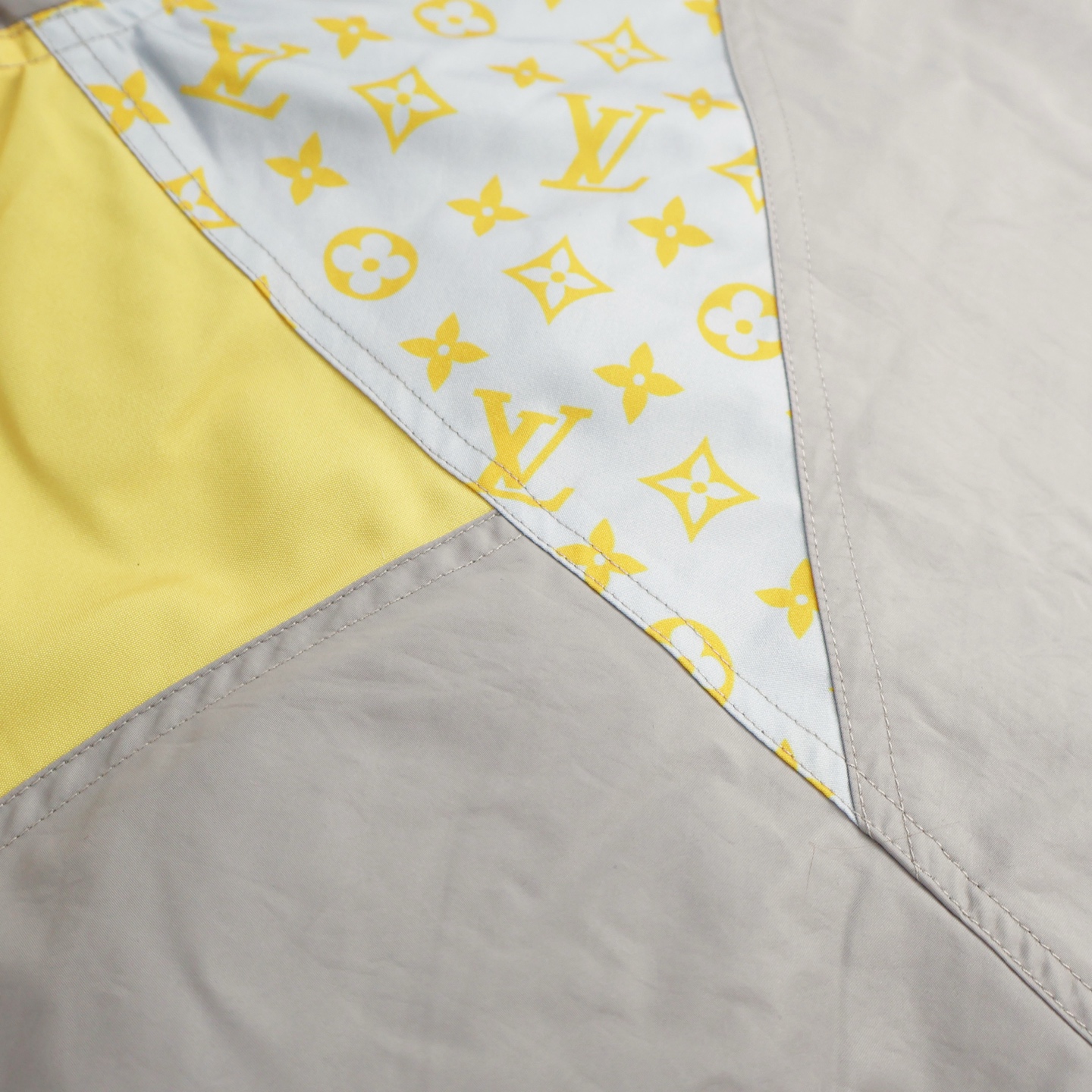 LOUIS VUITTON 路易威登 拼色拉链立领夹克 长袖 外套 灰色 C0 1AHV37