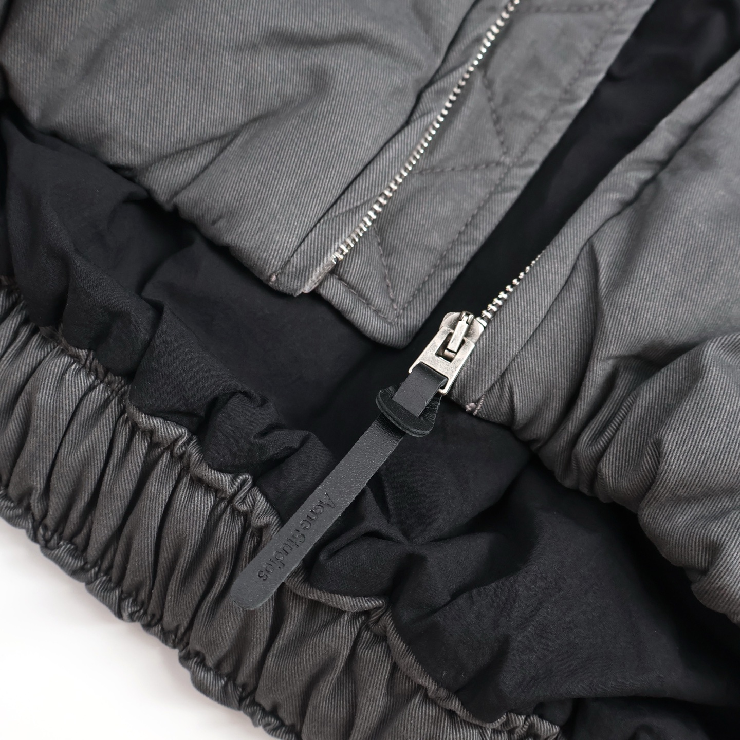 Acne Studios 水洗巴恩风皮领徽标拉链棉服 夹克 外套 长袖 灰色 C0 A90638-AA2