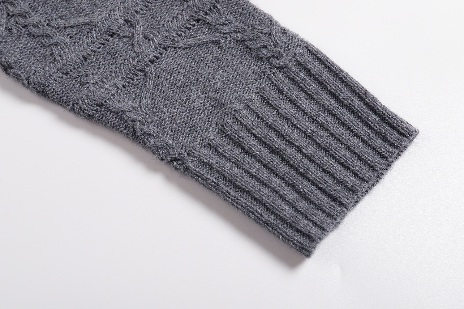 DIOR 迪奥 纯色菱格纹羊绒针织衫 毛衣 秋冬 长袖 米色 黑色 灰色 513M627AT73-8C120