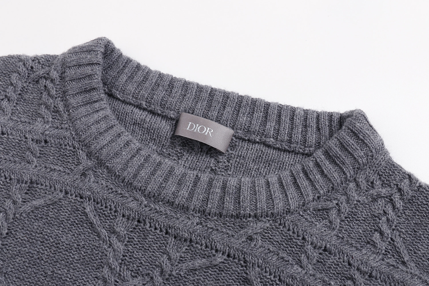 DIOR 迪奥 纯色菱格纹羊绒针织衫 毛衣 秋冬 长袖 米色 黑色 灰色 513M627AT73-8C120
