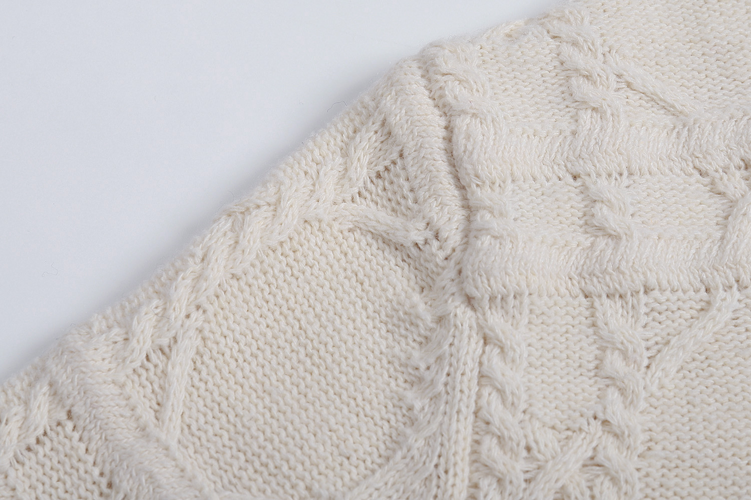 DIOR 迪奥 纯色菱格纹羊绒针织衫 毛衣 秋冬 长袖 米色 黑色 灰色 513M627AT73-8C120