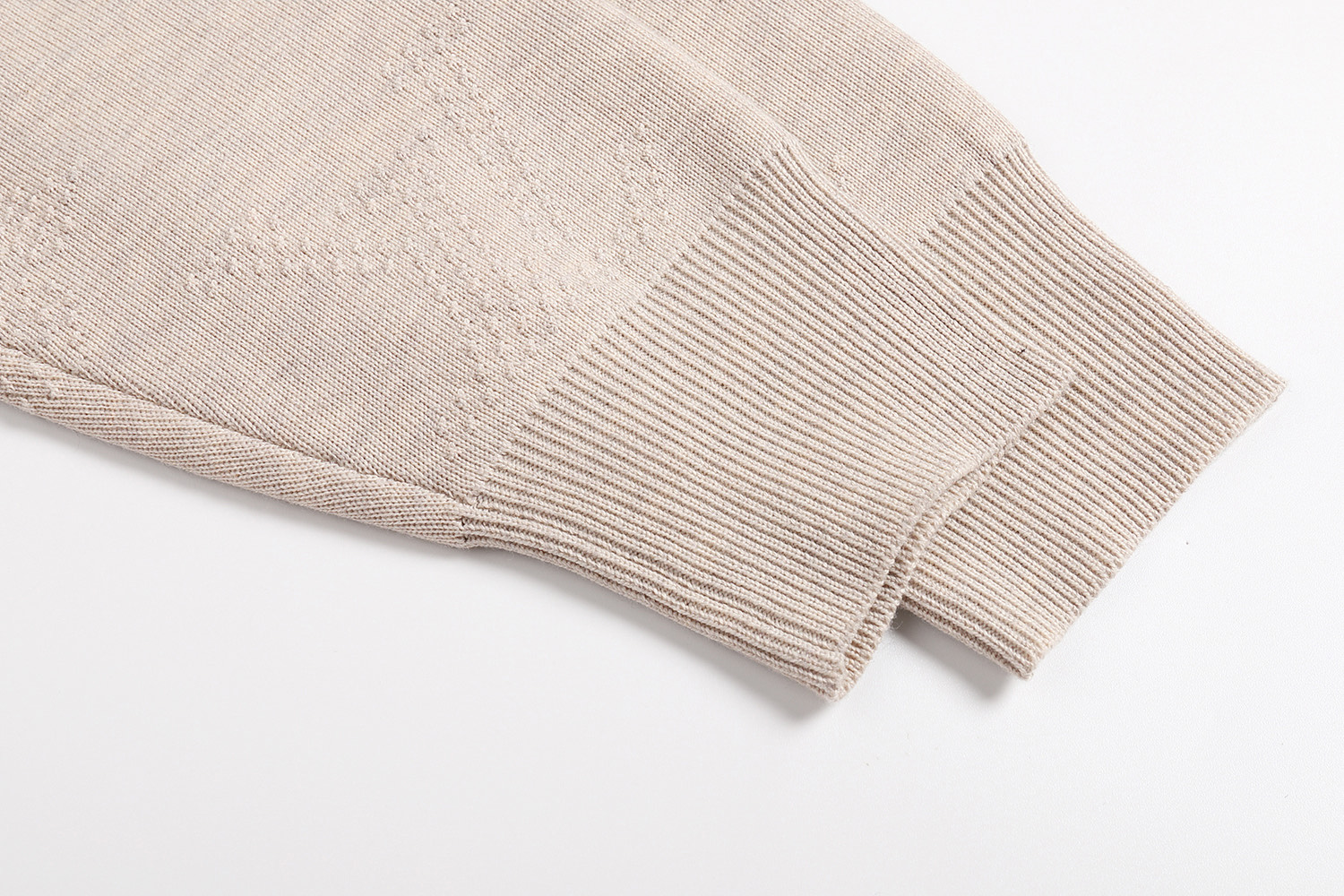 LOUIS VUITTON 路易威登 暗纹提花针织毛衣 圆领 长袖 外套 杏色 B0 