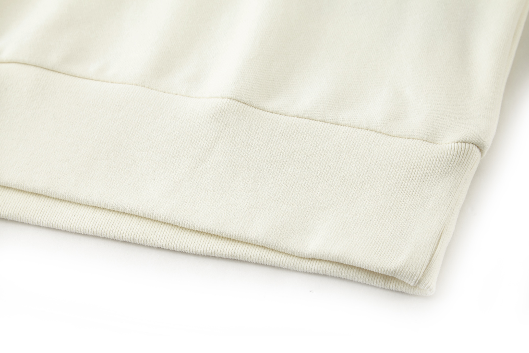 Moncler 蒙口 刺绣字母logo圆领卫衣 秋冬 外套 黑色 白色 A5 K10918G0003389AUJ999