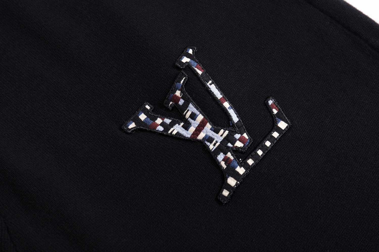 LOUIS VUITTON 路易威登 LV 彩色刺绣字母logo松紧腰针织休闲裤 裤子 长裤 黑色 B0 1AHVNA