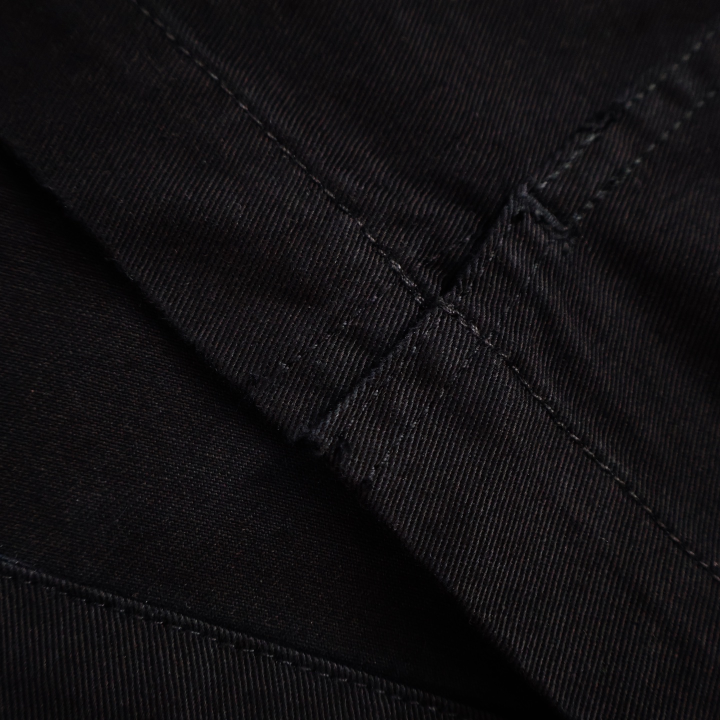 SAINT LAURENT 圣罗兰 口袋字母logo刺绣单排扣衬衫 外套 长袖 绿色 黑色 B0 838697Y253W3530