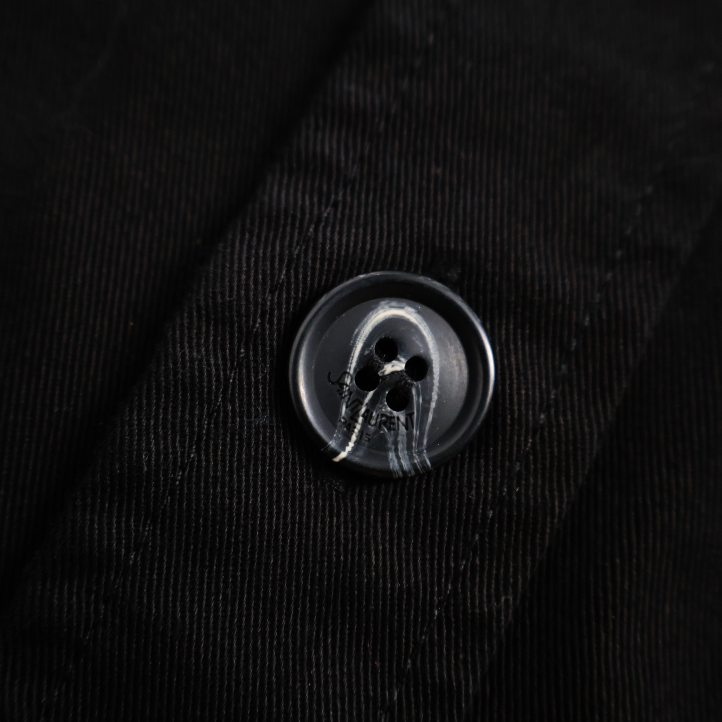 SAINT LAURENT 圣罗兰 口袋字母logo刺绣单排扣衬衫 外套 长袖 绿色 黑色 B0 838697Y253W3530