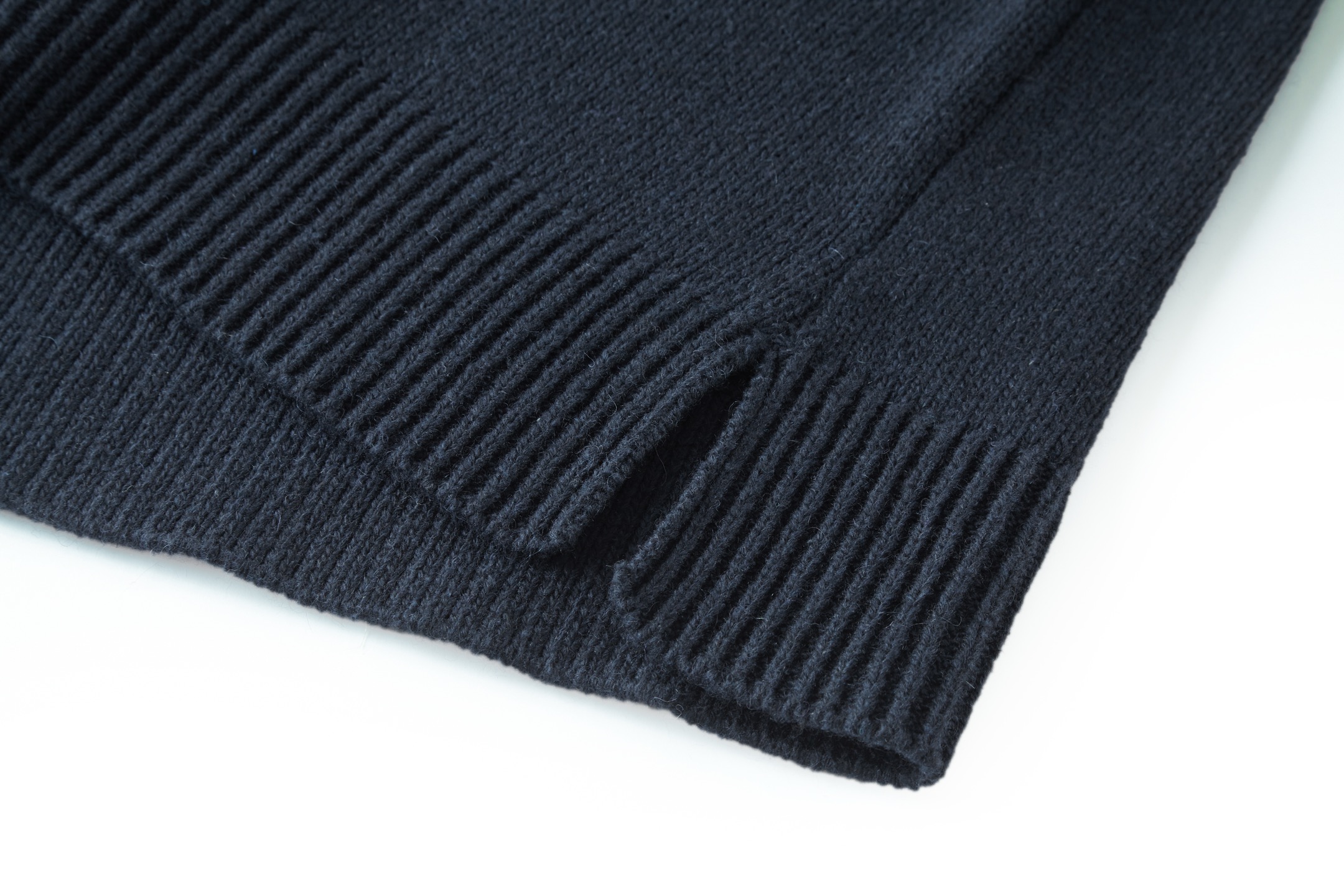 LOEWE 罗意威 Suna Fujita 刺绣潜水艇半拉链毛衣 长袖 藏蓝色 B0 H526Y14KK0-5120