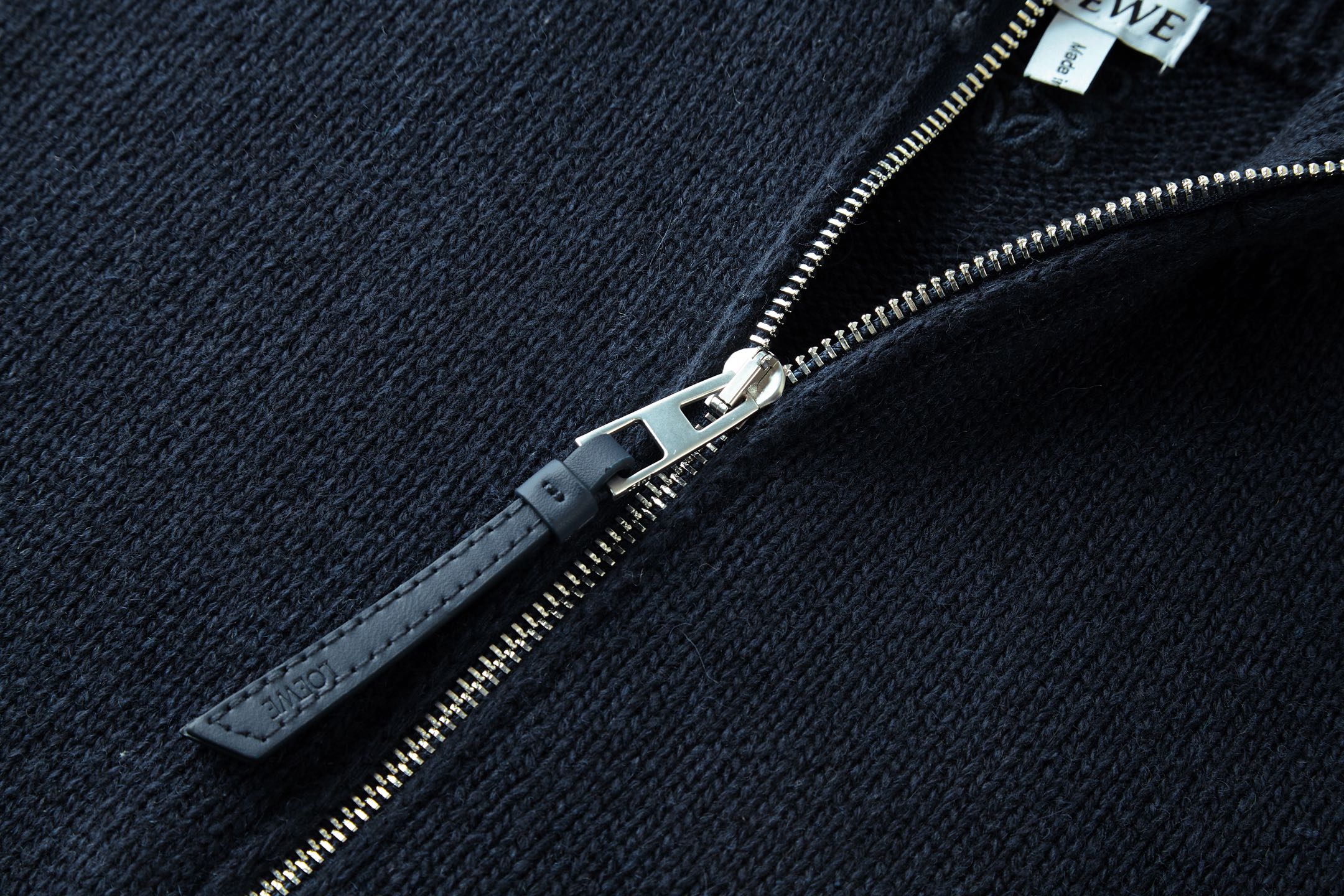 LOEWE 罗意威 Suna Fujita 刺绣潜水艇半拉链毛衣 长袖 藏蓝色 B0 H526Y14KK0-5120