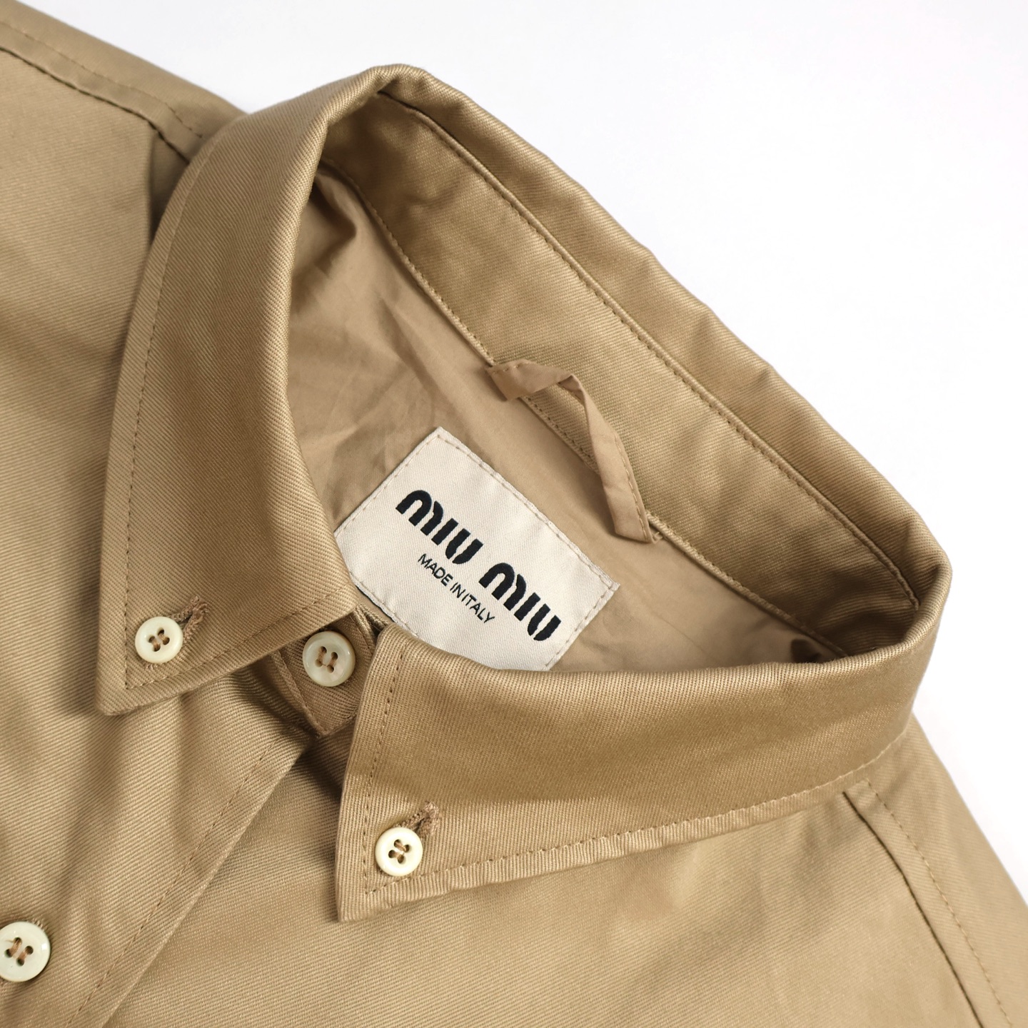 MIU MIU 缪缪 纯色logo徽标翻领夹克 外套 长袖 卡其色 C0 ML1264-1UPX-F0065-S-OOO