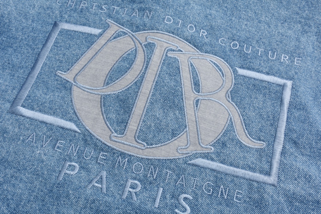 DIOR 迪奥 大O贴布字母刺绣翻领牛仔外套 衬衫 长袖 蓝色 B0 493D498A383X-C585