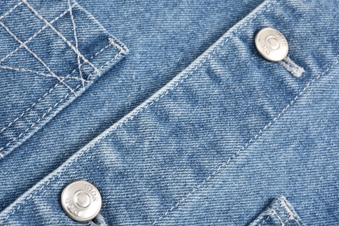 DIOR 迪奥 大O贴布字母刺绣翻领牛仔外套 衬衫 长袖 蓝色 B0 493D498A383X-C585