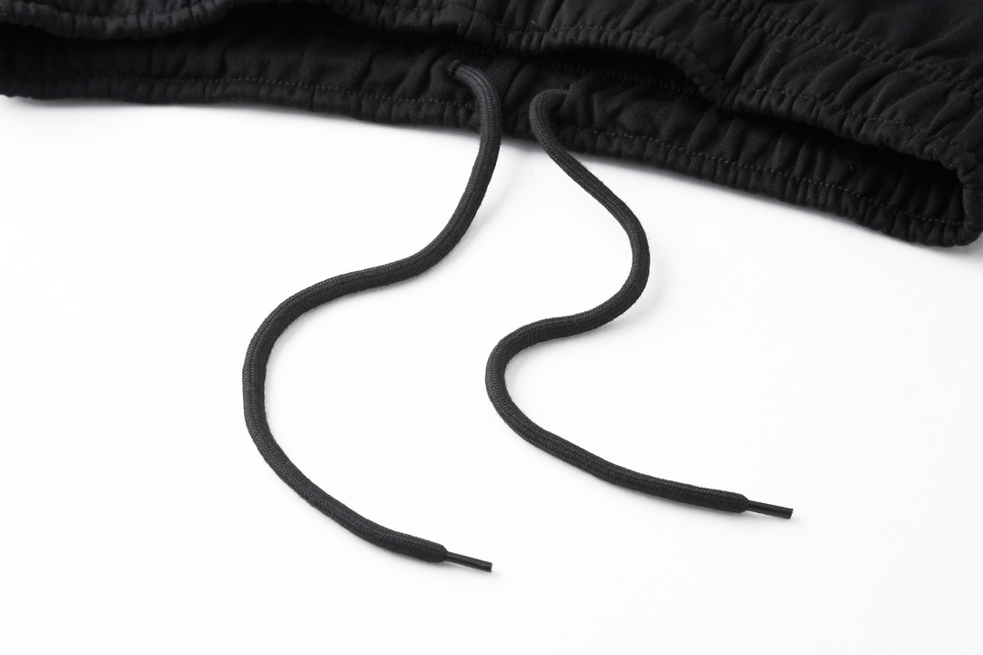 Balenciaga 巴黎世家 镜像刺绣字母logo松紧腰运动裤 短裤 裤子 休闲裤 黑色 A2 