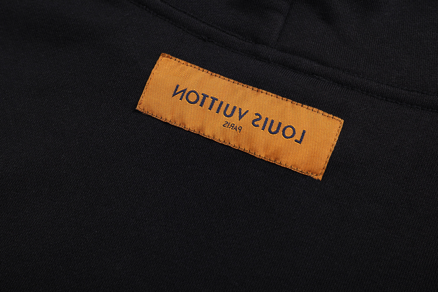 LOUIS VUITTON 路易威登 LV 纯色贴标连帽卫衣 外套 长袖 白色 黑色 A5