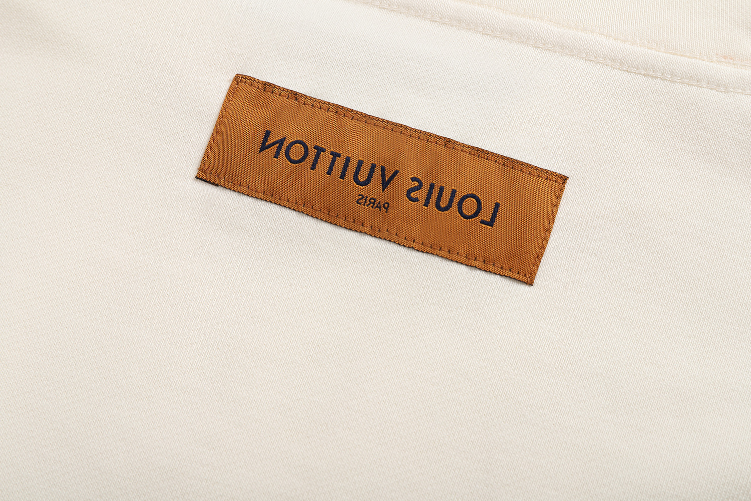 LOUIS VUITTON 路易威登 LV 纯色贴标连帽卫衣 外套 长袖 白色 黑色 A5