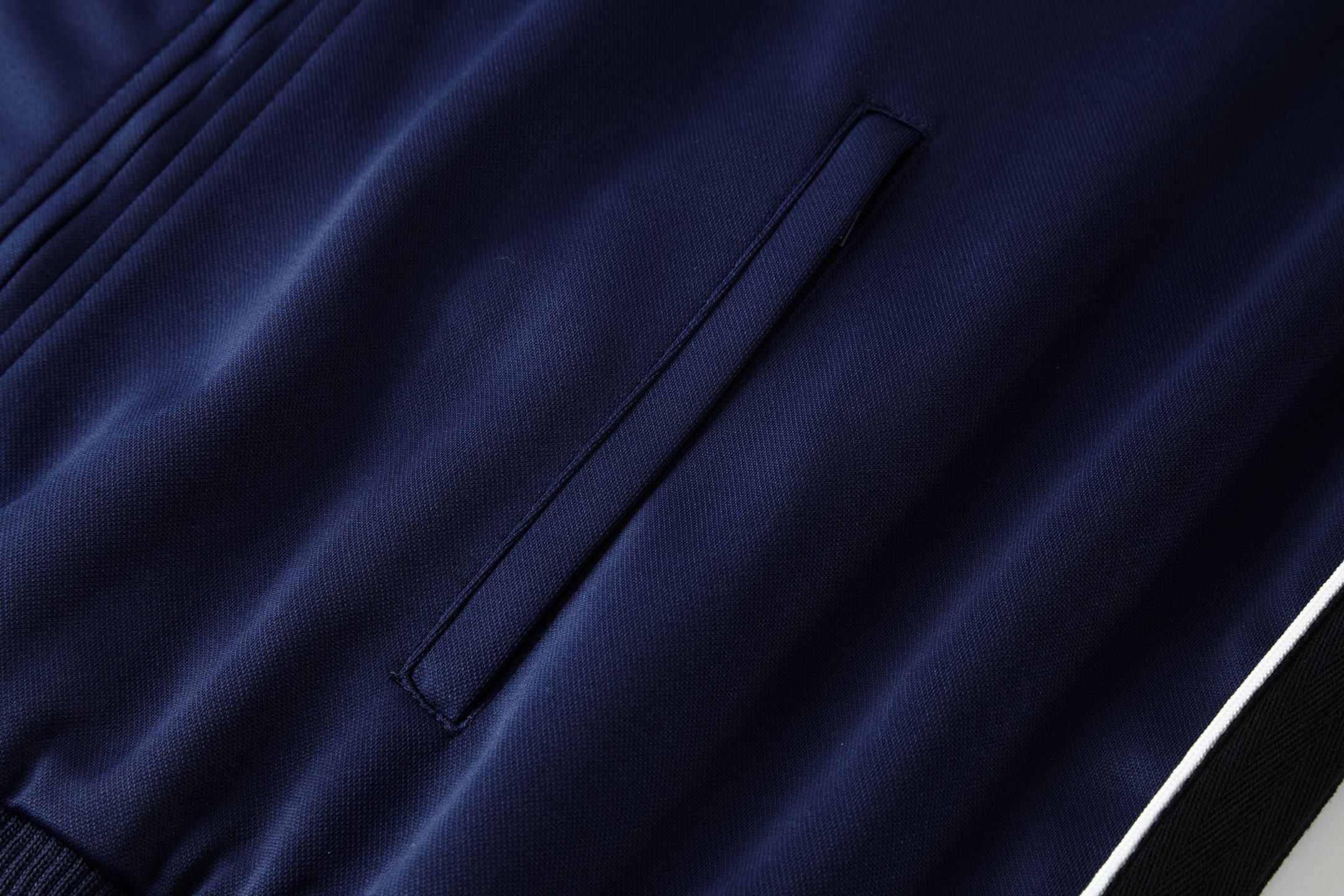 LOEWE 罗意威 刺绣字母Logo拉链立领运动服 外套 夹克 长袖 蓝色 B0 H526Y02X38-9602