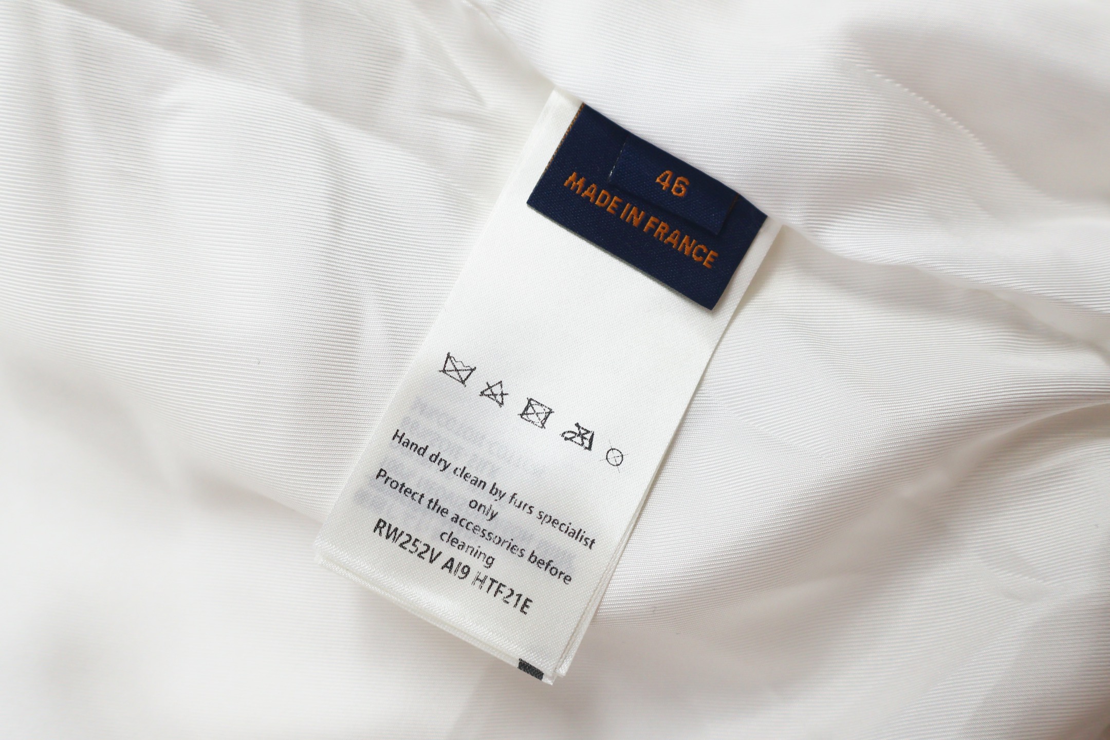 LOUIS VUITTON 路易威登 字母logo水貂毛皮草拉链连帽外套 夹克 长袖 白色 C0