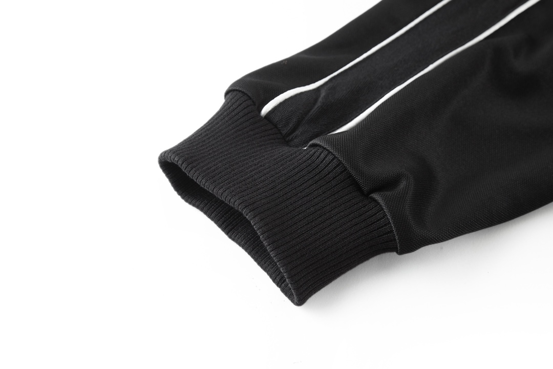 LOEWE 罗意威 刺绣字母Logo拉链立领运动服 外套 夹克 长袖 黑色 B0 HSM1Y02X04-1100