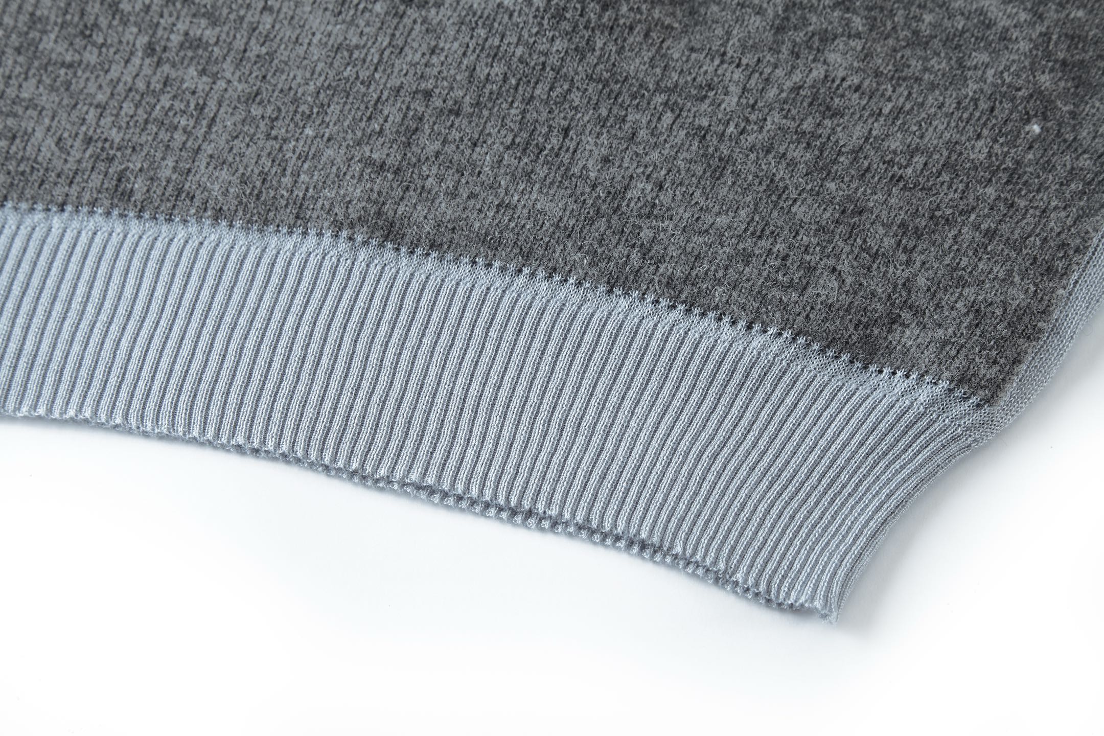 MIU MIU 缪缪 徽标假两件针织Polo领毛衣 长袖 灰色 B0 MMLA61-16ON-F0JQG-S-OOO