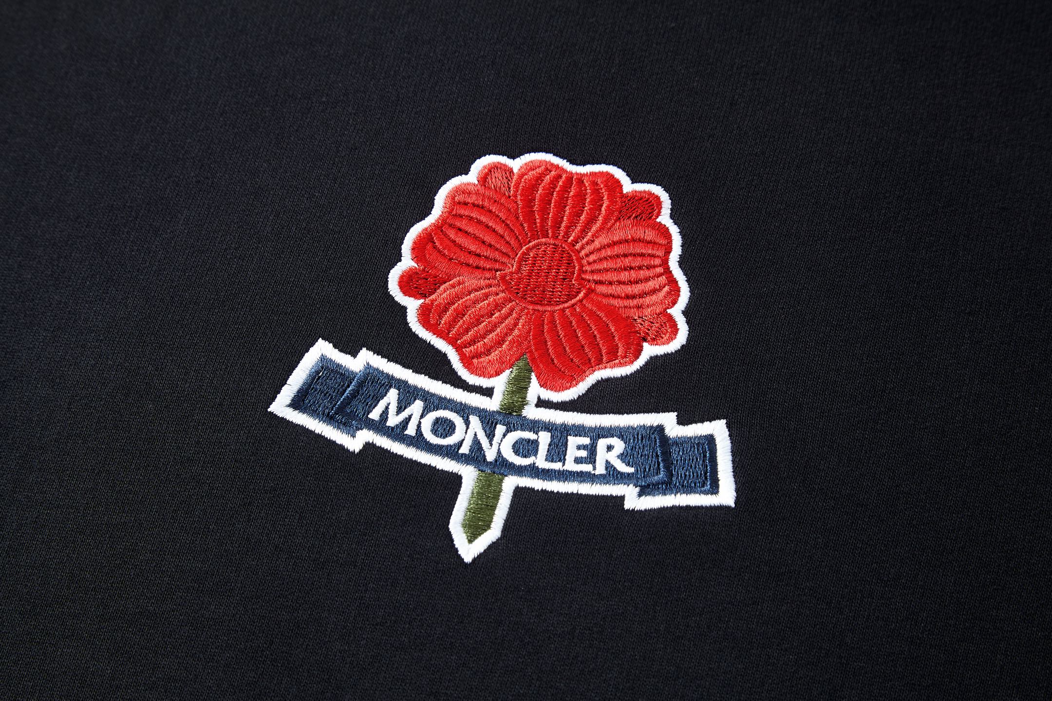 Moncler 蒙口 刺绣花朵字母logo圆领卫衣 秋冬 外套 黑色 A5 K20918G0003689B3P999