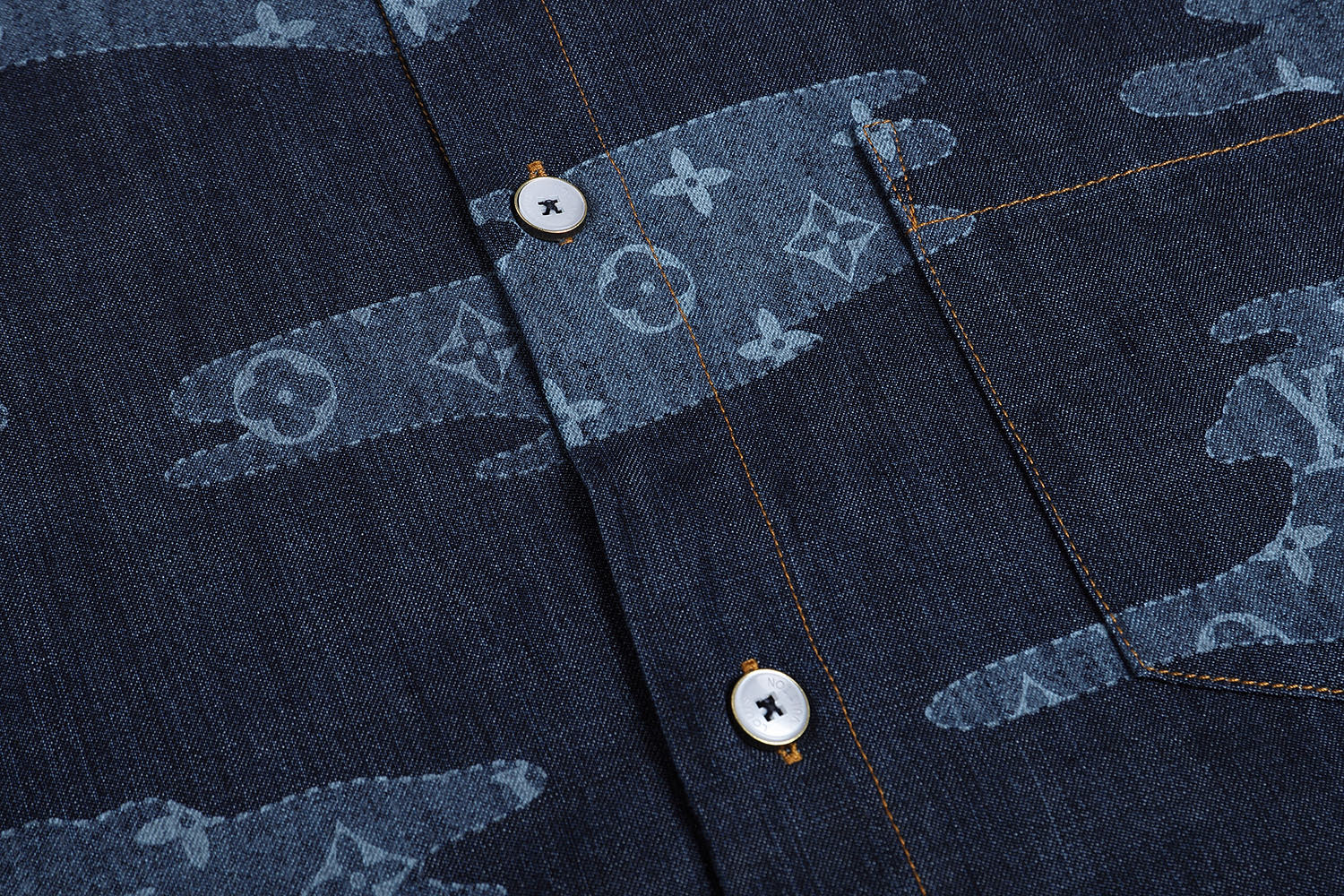 LOUIS VUITTON 路易威登 LV Nigo 联名款 云朵青年布翻领衬衫 短袖 蓝色 A5 1AIMJ6