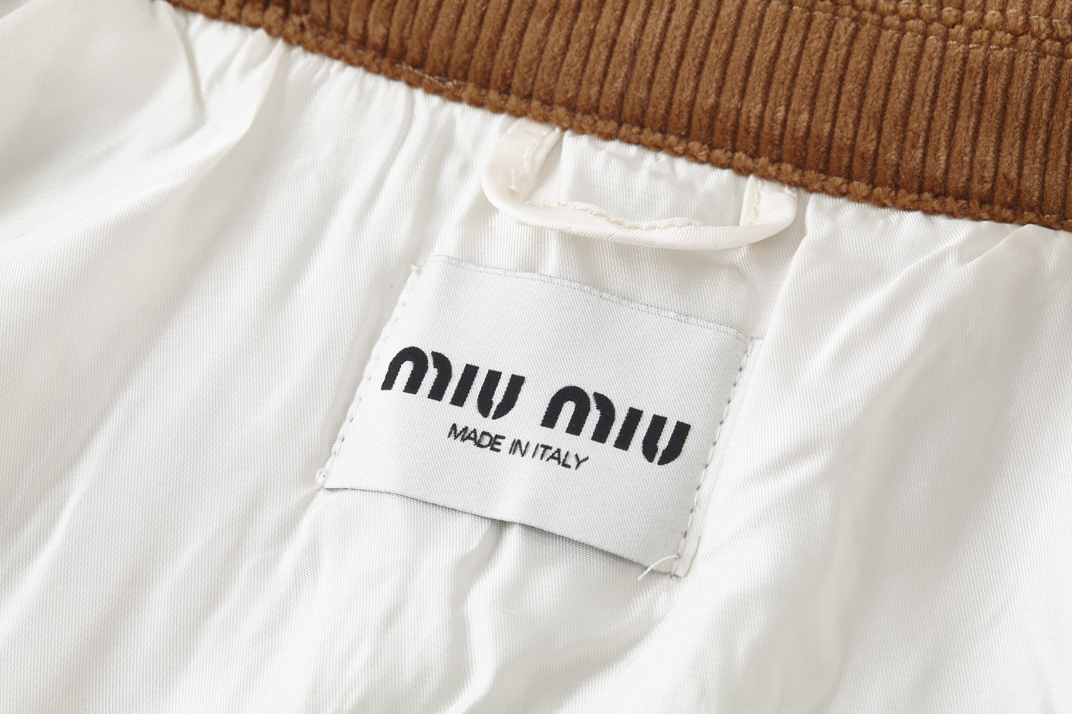 [Copy]MIU MIU 缪缪 logo徽标牛仔洗水蓝棉服 夹克 牛仔外套 长袖 蓝色 C0 GWB221-15Q1-F0013-S-OOO