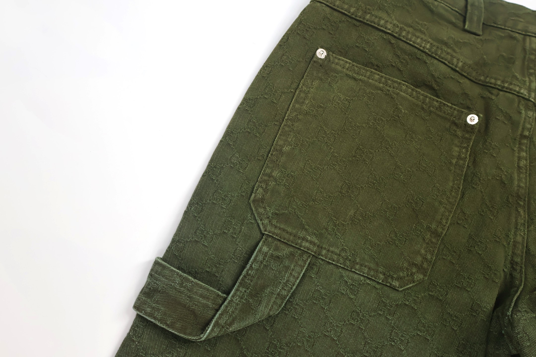 GUGGI 古驰 暗纹提花渐变牛仔裤 短裤 裤子 五分裤 绿色 B0 832377-XDDBB-3058