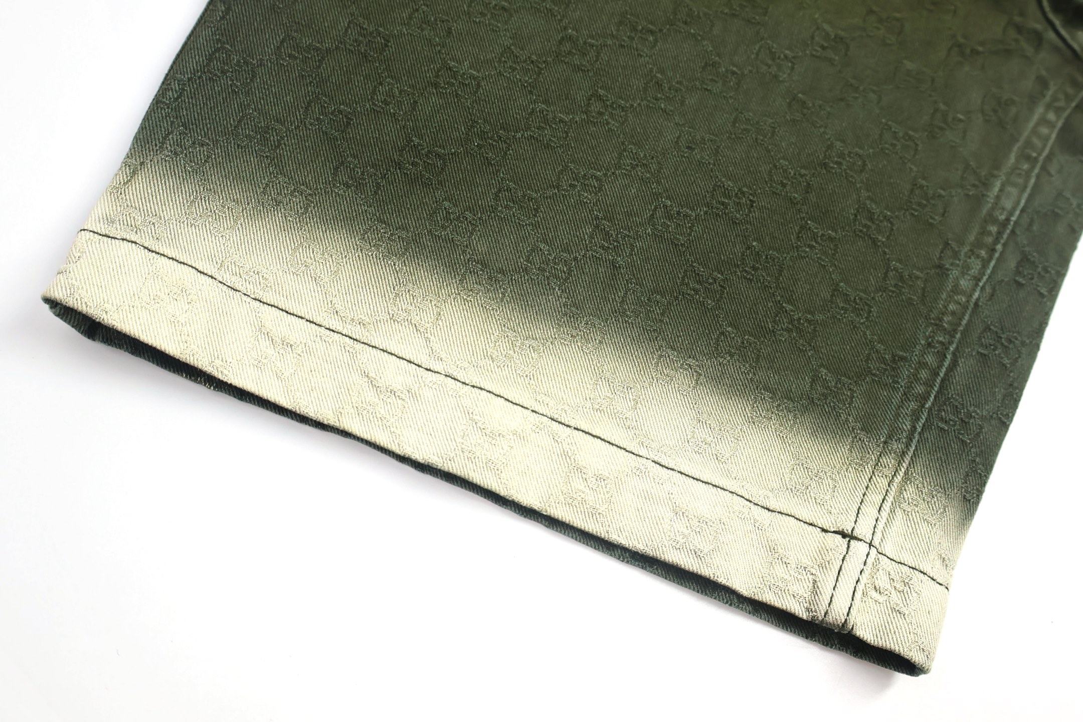 GUGGI 古驰 暗纹提花渐变牛仔裤 短裤 裤子 五分裤 绿色 B0 832377-XDDBB-3058