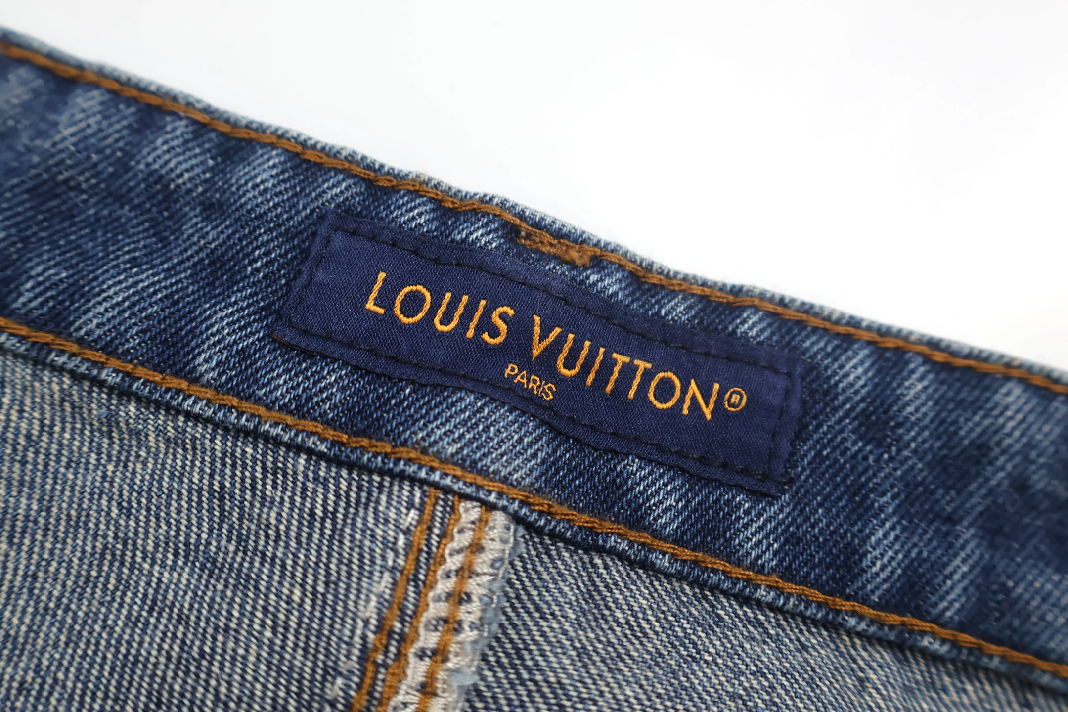 LOUIS VUITTON 路易威登 LV Nigo联名款 樱花水钻刺绣字母logo牛仔裤 七分裤 短裤  裤子 蓝色 C0 1AILTT