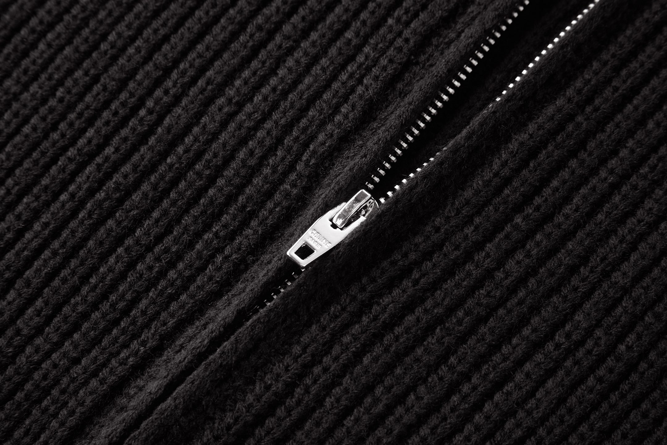 CELINE 赛琳 凯旋门刺绣拉链立领毛衣 外套 长袖 黑色 B0 