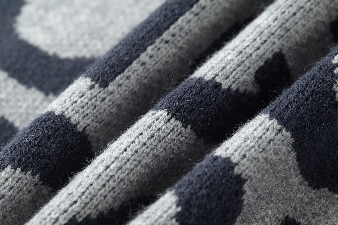 GUCCl 古驰 大G提花 V领开衫 毛衣 外套 长袖 灰色 B0 771707-XKDLV-1140