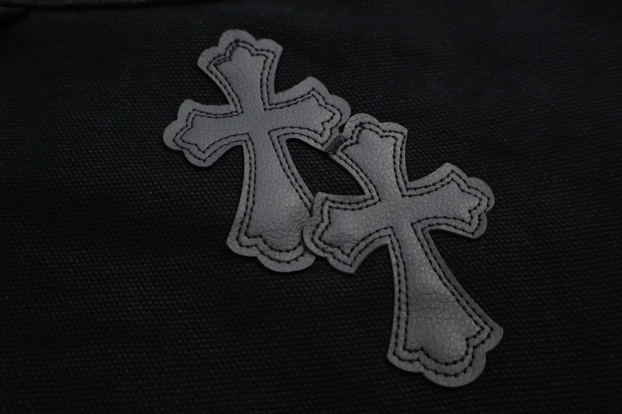 Chrome Hearts 克罗心 贴皮十字架牛仔短裤 五分裤 休闲裤 黑色 B0