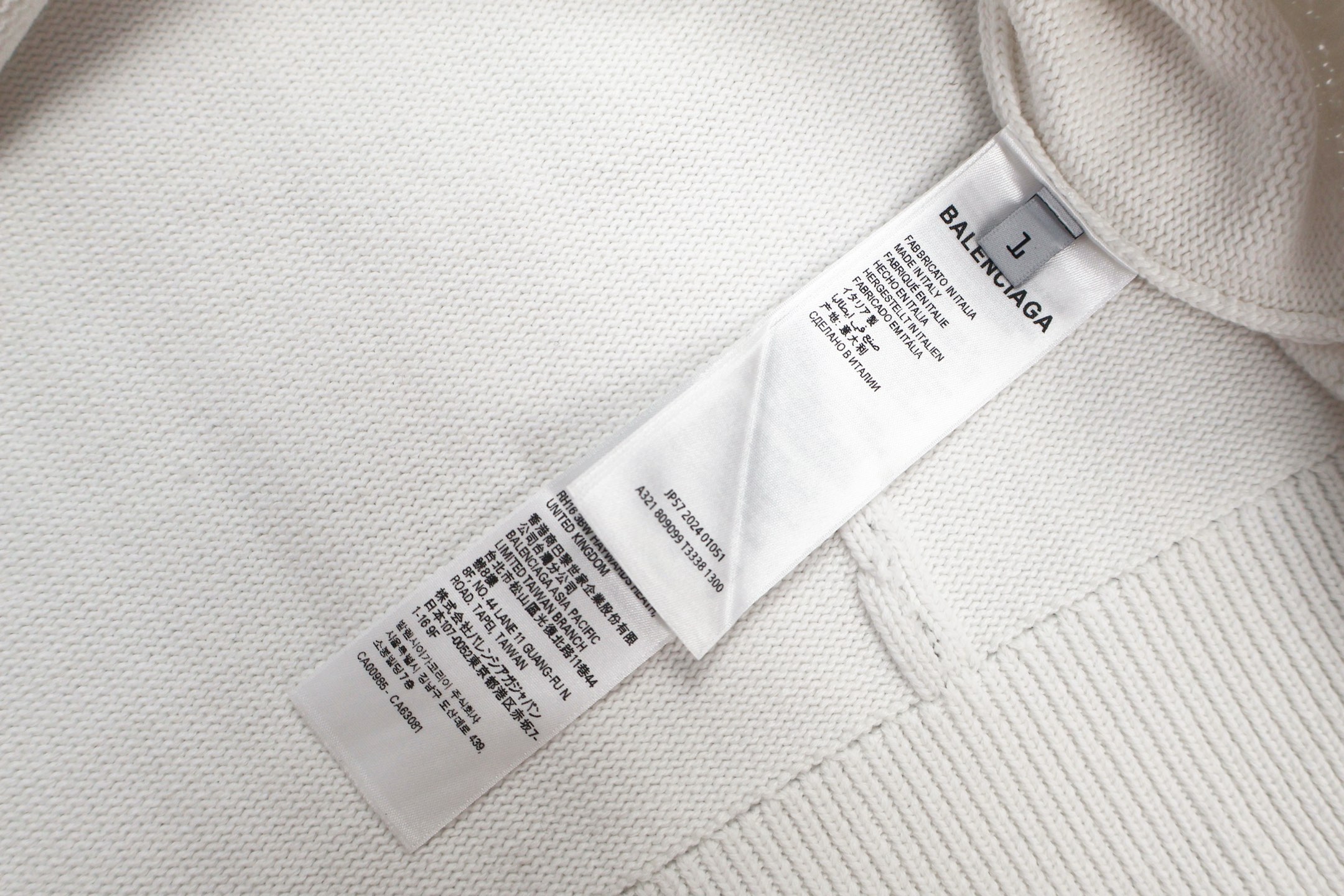 Balenciaga 巴黎世家 圆环立体章仔毛衣 外套 长袖 白色 B0 809099T33381300